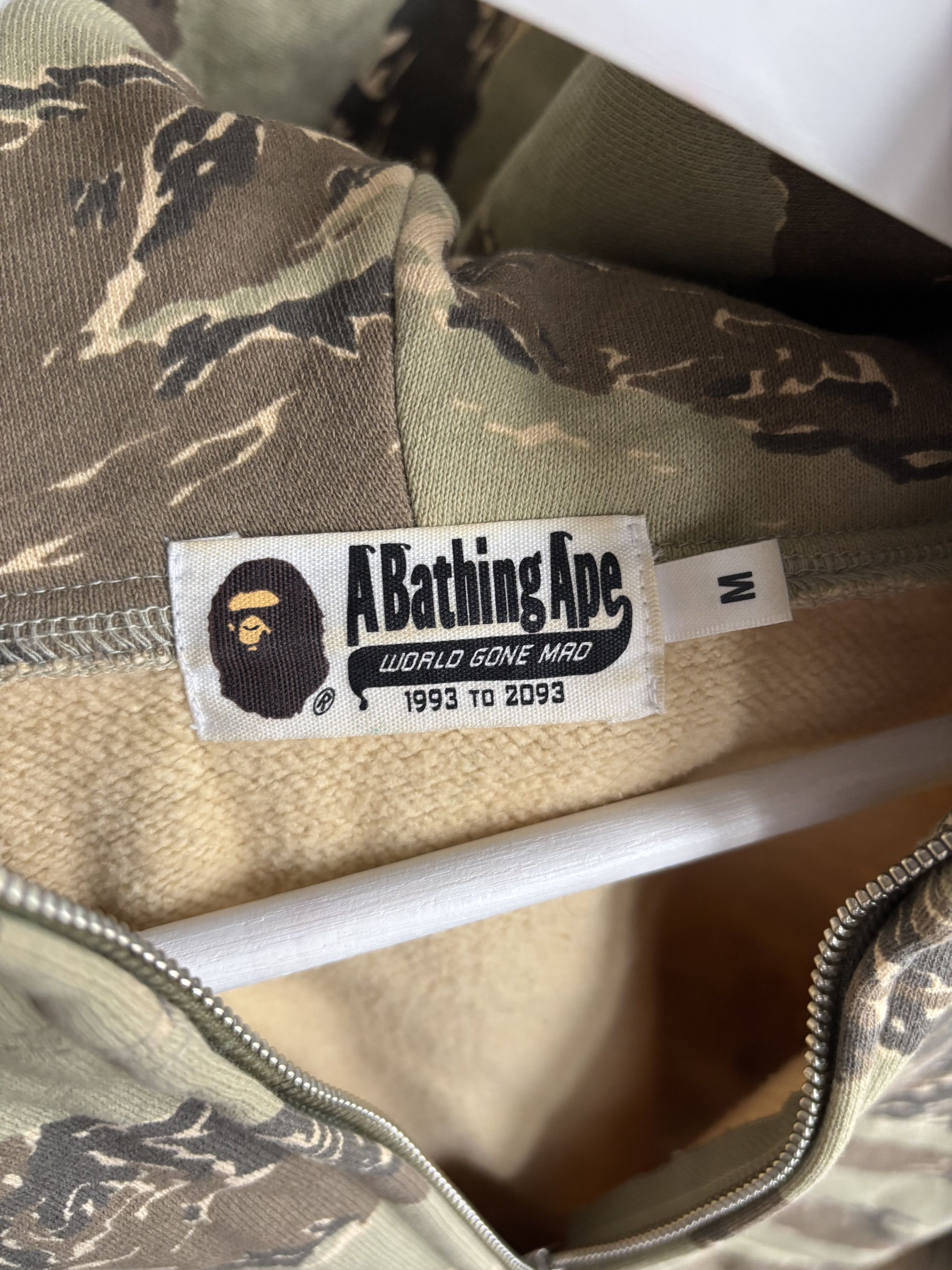 Bape BAPE Tiger full zip hoodie desert camo Size US M / EU 48-50 / 2 - 4 Thumbnail