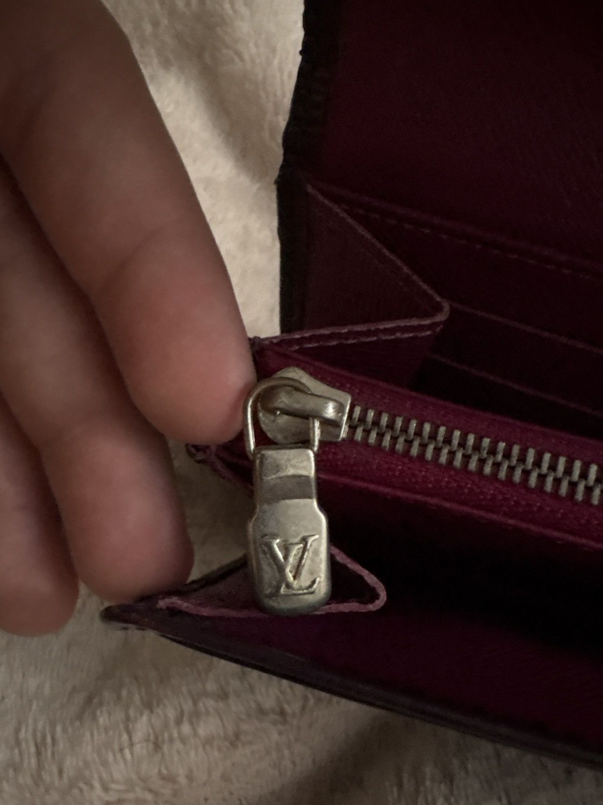 Louis Vuitton Louis Vuitton Vintage Epi Leather Sarah Wallet Size ONE SIZE - 3 Thumbnail