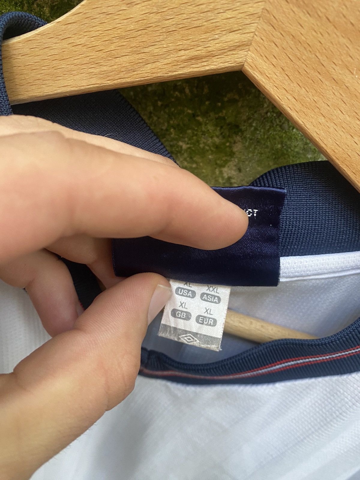 Umbro × Vintage Vintage 1985/1986 Umbro England Soccer Jersey Size US XL / EU 56 / 4 - 5 Thumbnail