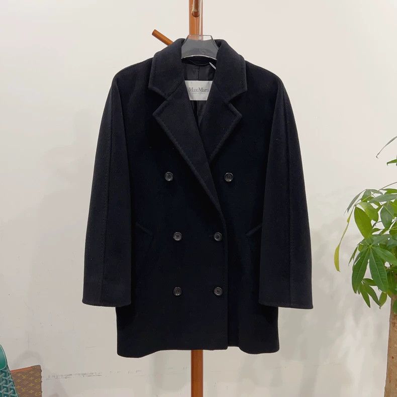 Max Mara Max Mara 101801 Short Coat Size M / US 6-8 / IT 42-44 - 1 Thumbnail