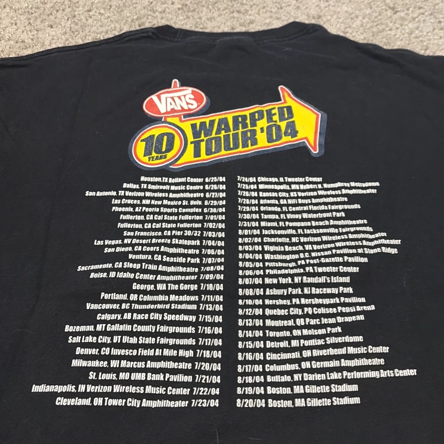 Vans VINTAGE Vans Warped Tour 2004 Punk Rock Music Black Devil Y2K T-Shirt Skater XL Mens Rock Size US XL / EU 56 / 4 - 4 Thumbnail