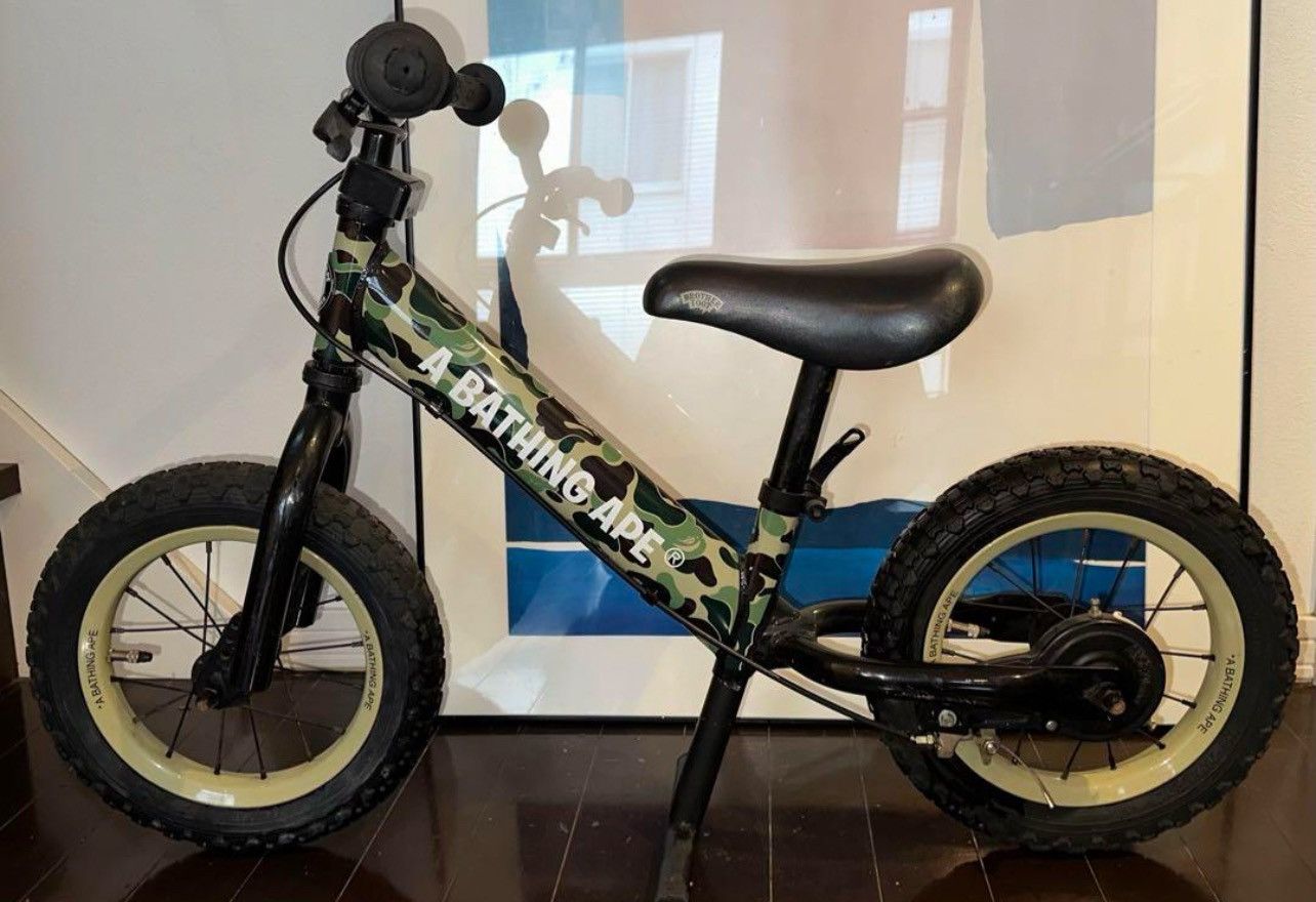 専用⭐︎BAPE X 4ING ABCBALANCEBIKEbapekids BAPE X 4ING ABCBALANCEBIKEbapekidsストライダー