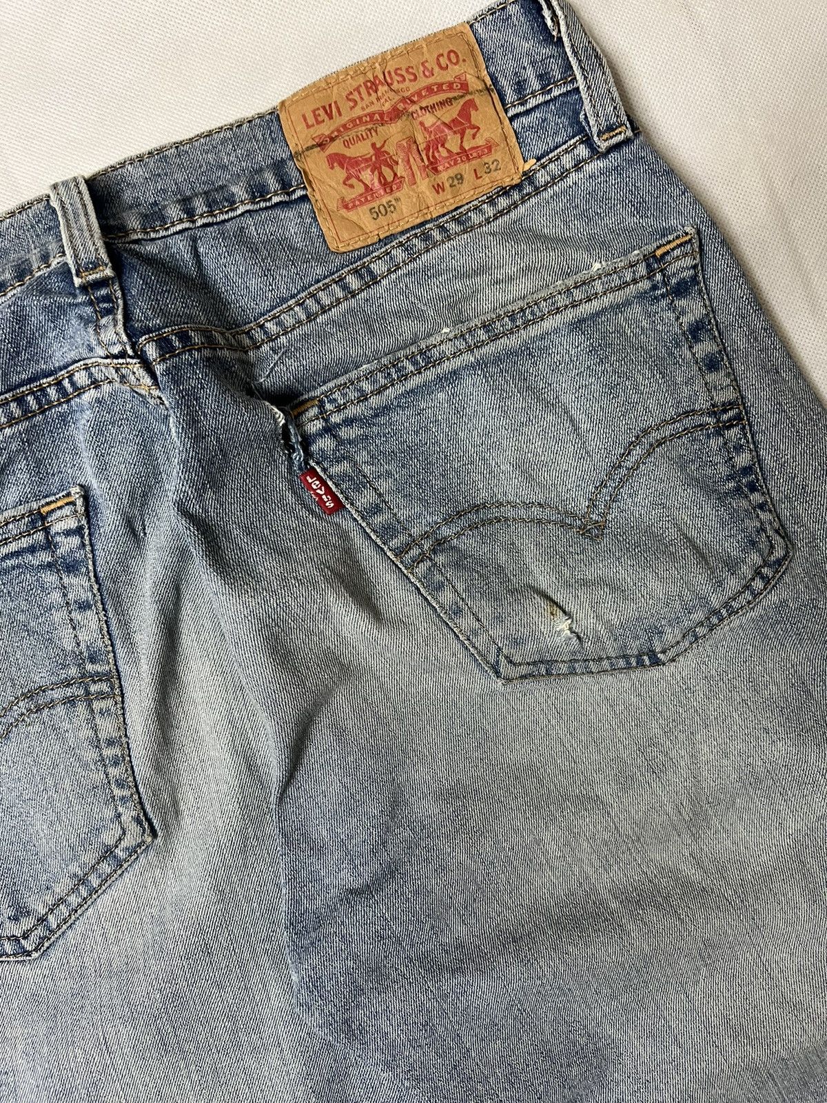 Levi's Vintage Levis 505 Blue Wash Distressed Denim Size US 30 / EU 46 - 10 Thumbnail