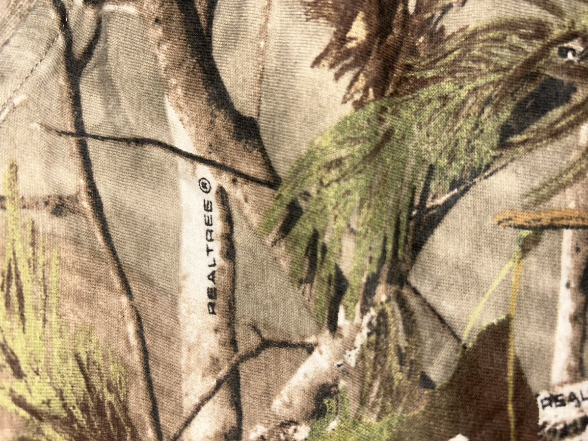 Other RealTree Camo T-Shirt Size US M / EU 48-50 / 2 - 3 Thumbnail
