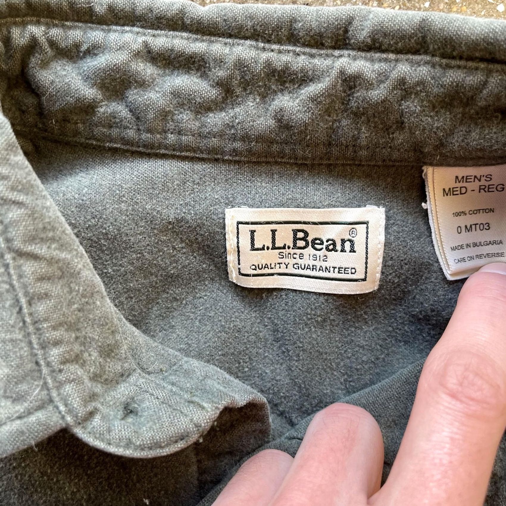 Vintage L.L.Bean Flannel Shirt Mens Medium Green Solid Long Sleeve Button Up Casual Size US M / EU 48-50 / 2 - 3 Thumbnail