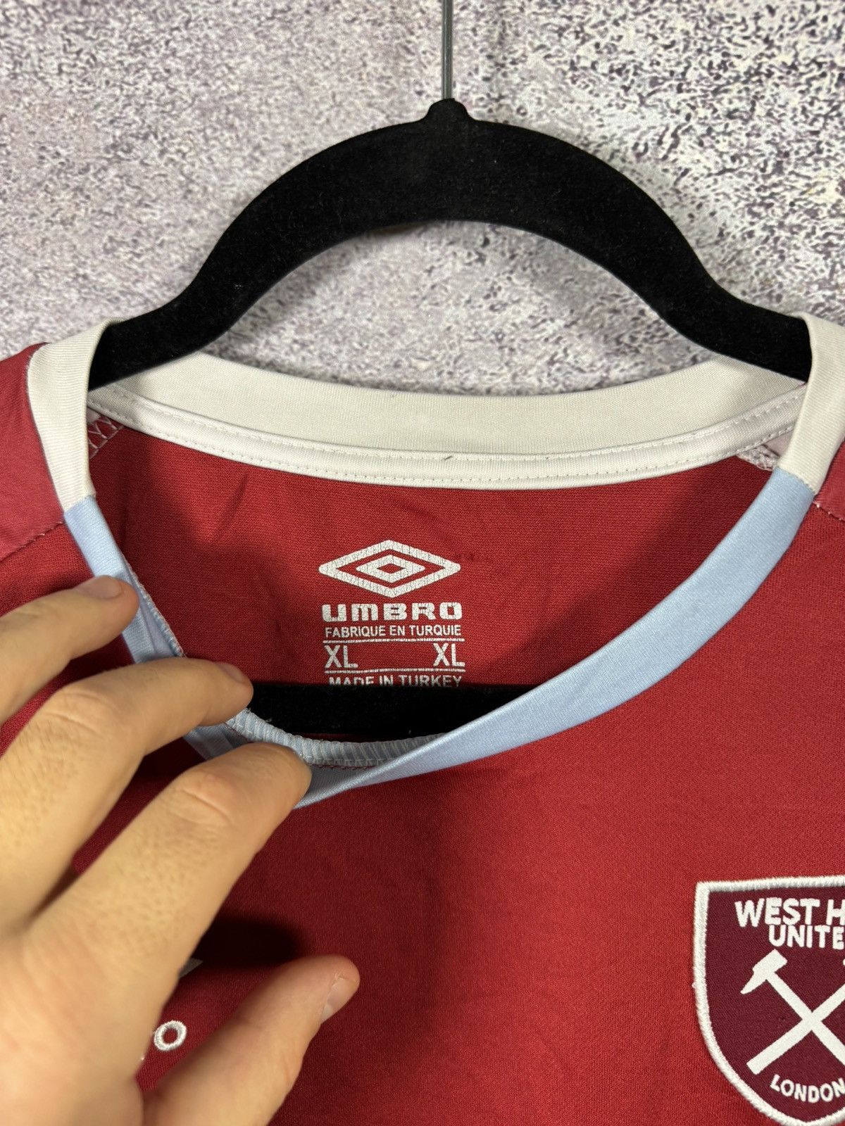 Vintage Vintage West Ham United 2022/23 Umbro Fan Jersey Blokcore XL Size US XL / EU 56 / 4 - 9 Thumbnail