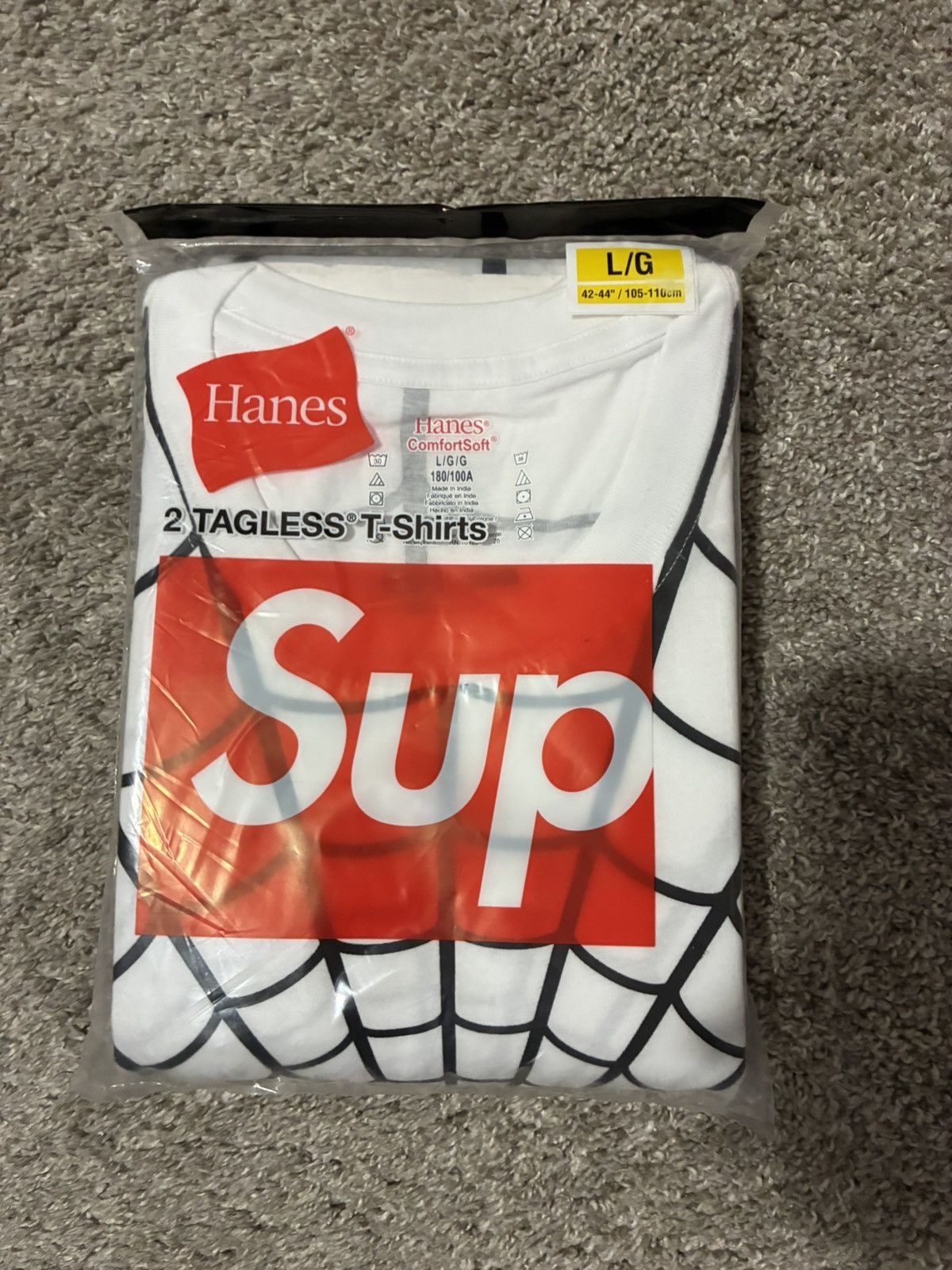 Hanes × Supreme Supreme x Hanes Spider-Man (2Pack) Tee White Size US L / EU 52-54 / 3 - 2 Thumbnail