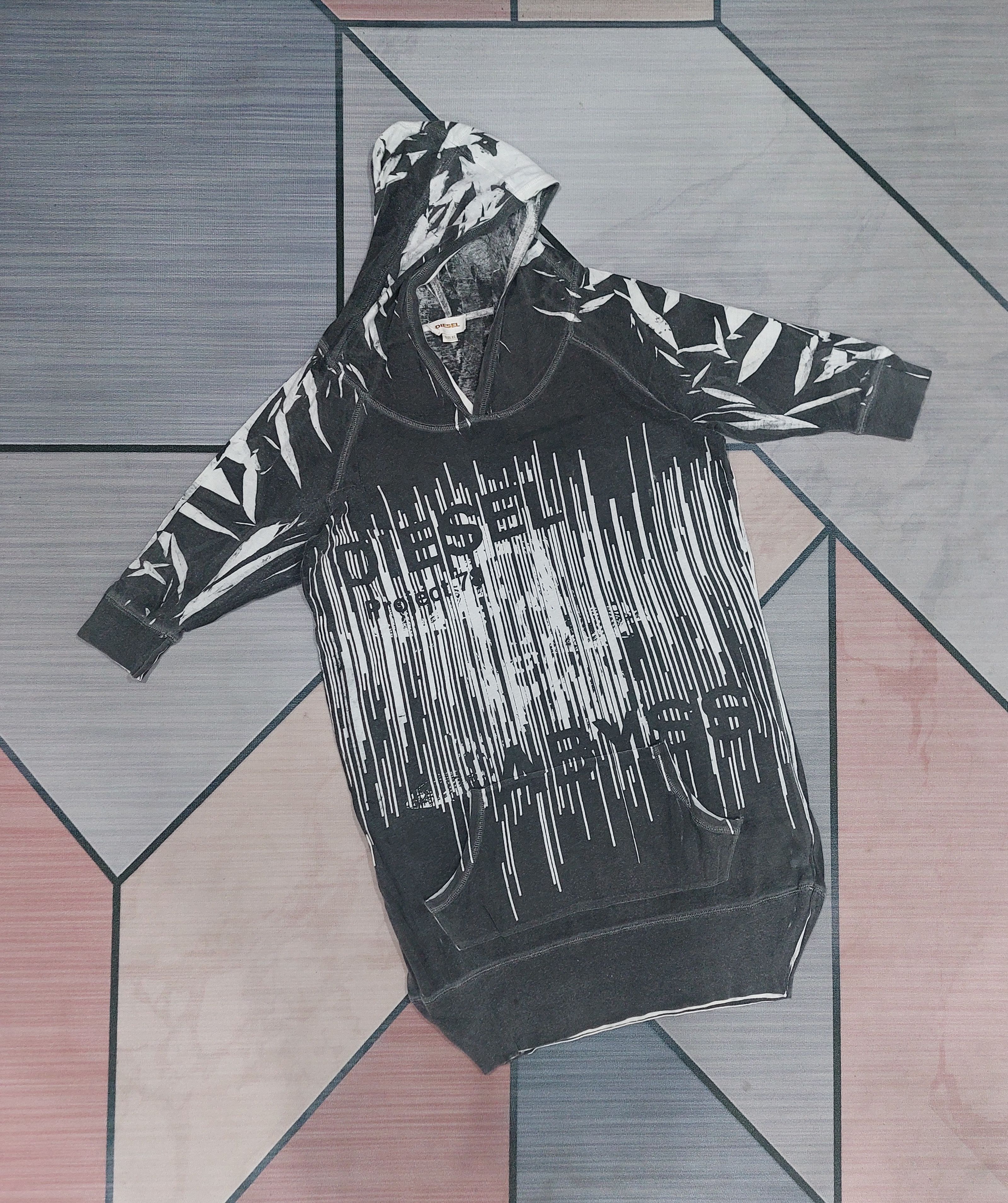 Diesel OVERSIZED HOODIE PLUS DIESEL PROJECT 78 ABYSS Size XS / US 0-2 / IT 36-38 - 1 Thumbnail
