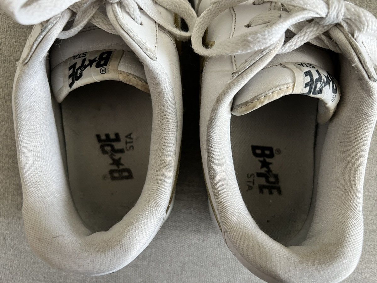 Bape A Bathing Ape Bape x Kaws Bapestas Sz 11 2005 Vintage Size US 11 / EU 44 - 9 Thumbnail