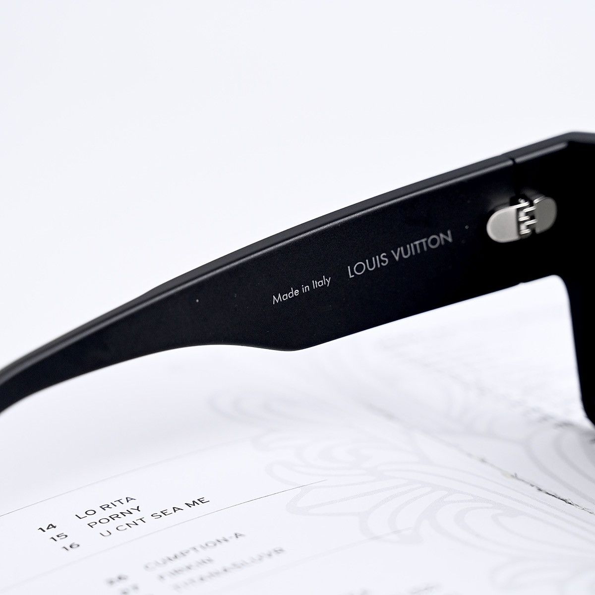 Louis Vuitton LUOIS VUITTON MONOGRAM BLACK SUNGLASSES Size ONE SIZE - 7 Thumbnail