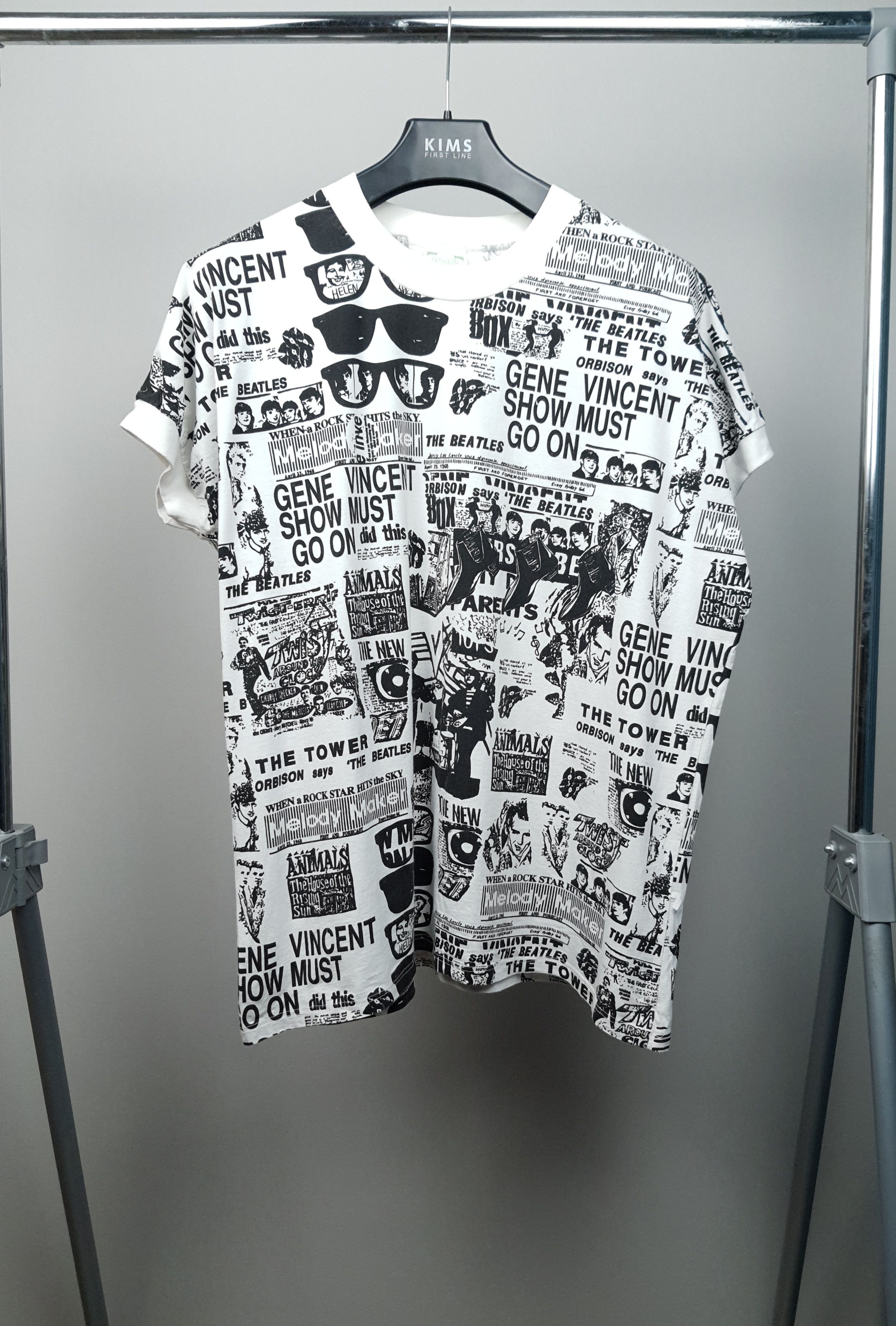 Band Tees × Vintage RARE The Beatles Gazette Black/White AOP Vintage Tee Size US XL / EU 56 / 4 - 1 Thumbnail
