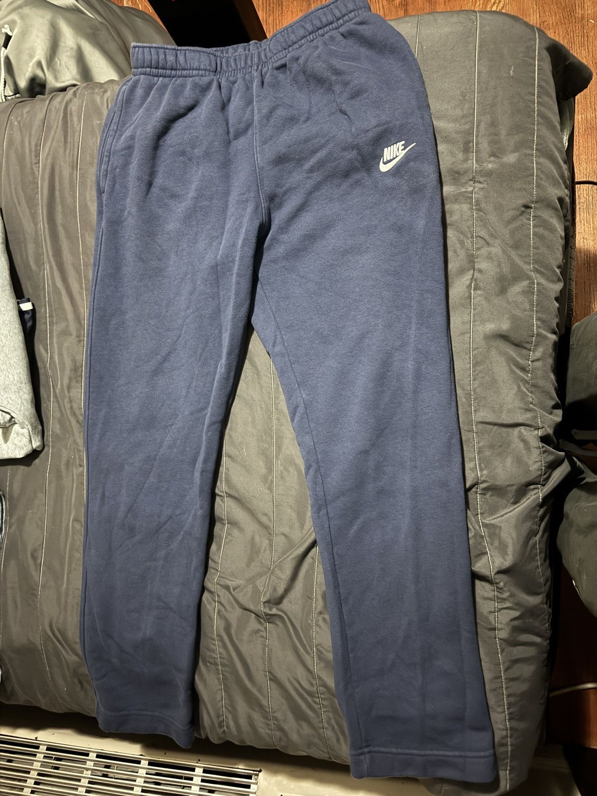Nike Navy blue sweat pants Size US 30 / EU 46 - 1 Thumbnail