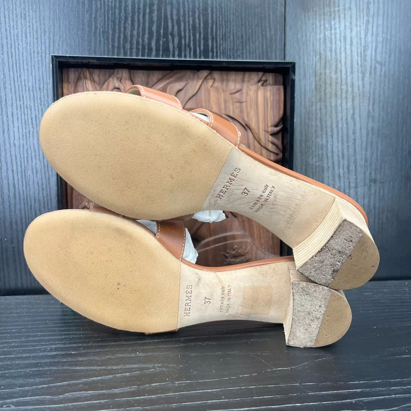 Hermes Hermès Oasis H Brown Slippers 37 Worn 1x Size US 6.5 / IT 36.5 - 7 Thumbnail