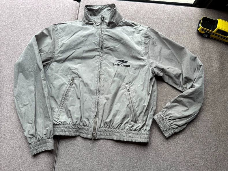 Balenciaga Cropped jacket 2502-Nextarrow