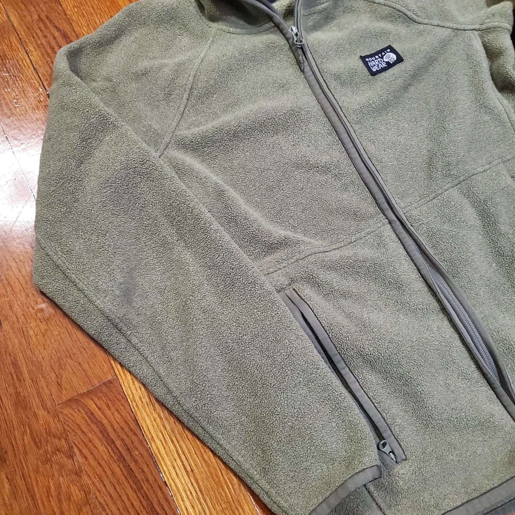 Mountain Hardwear Mountain Hardwear Jacket Women Small Green Fleece Full Zip Hooded Outdoors Size S / US 4 / IT 40 - 2 Thumbnail