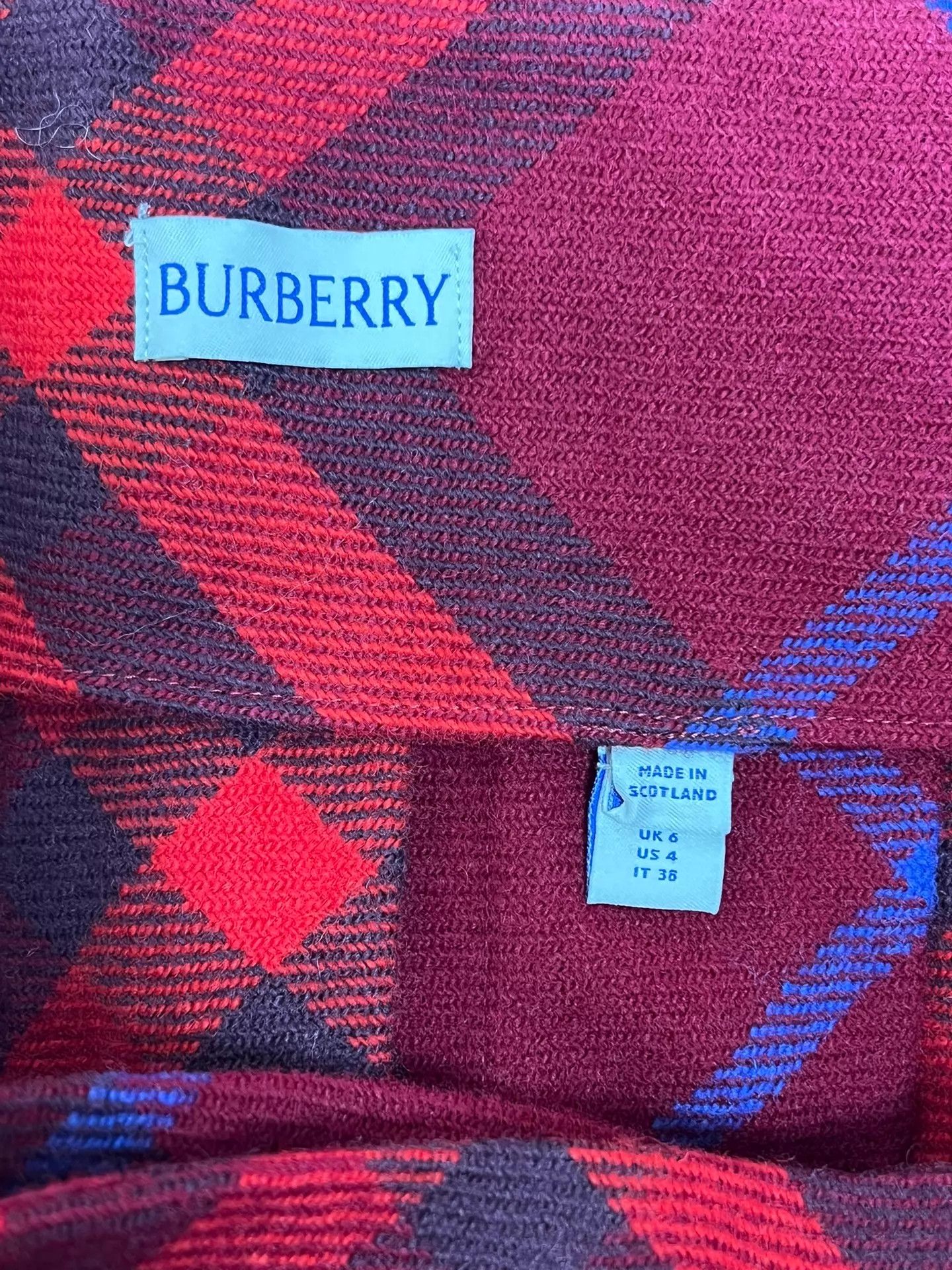Burberry Burberry classic red blue check wool skirt UK6 Size 26" / US 2 / IT 38 - 6 Thumbnail