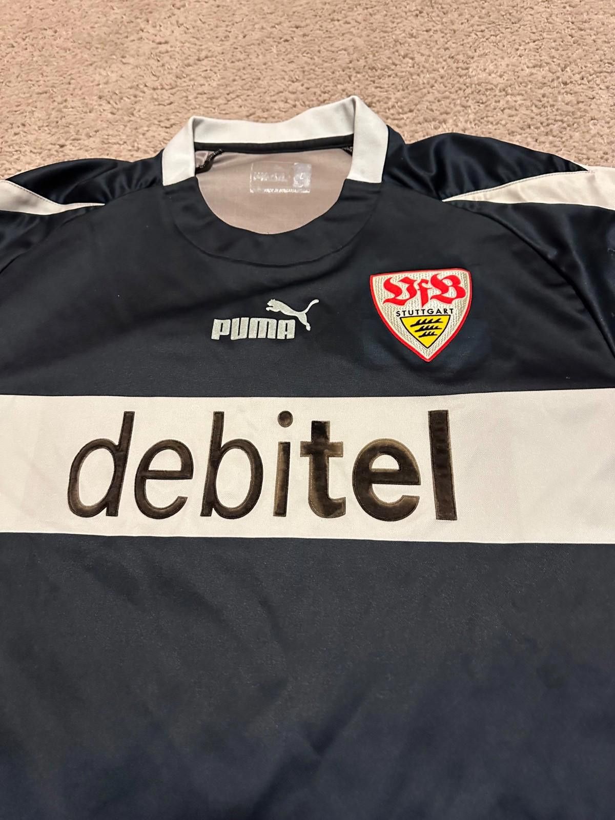 Puma Puma VfB Stuttgart 2002/03 Away football shirt jersey Sz L Size US L / EU 52-54 / 3 - 4 Thumbnail