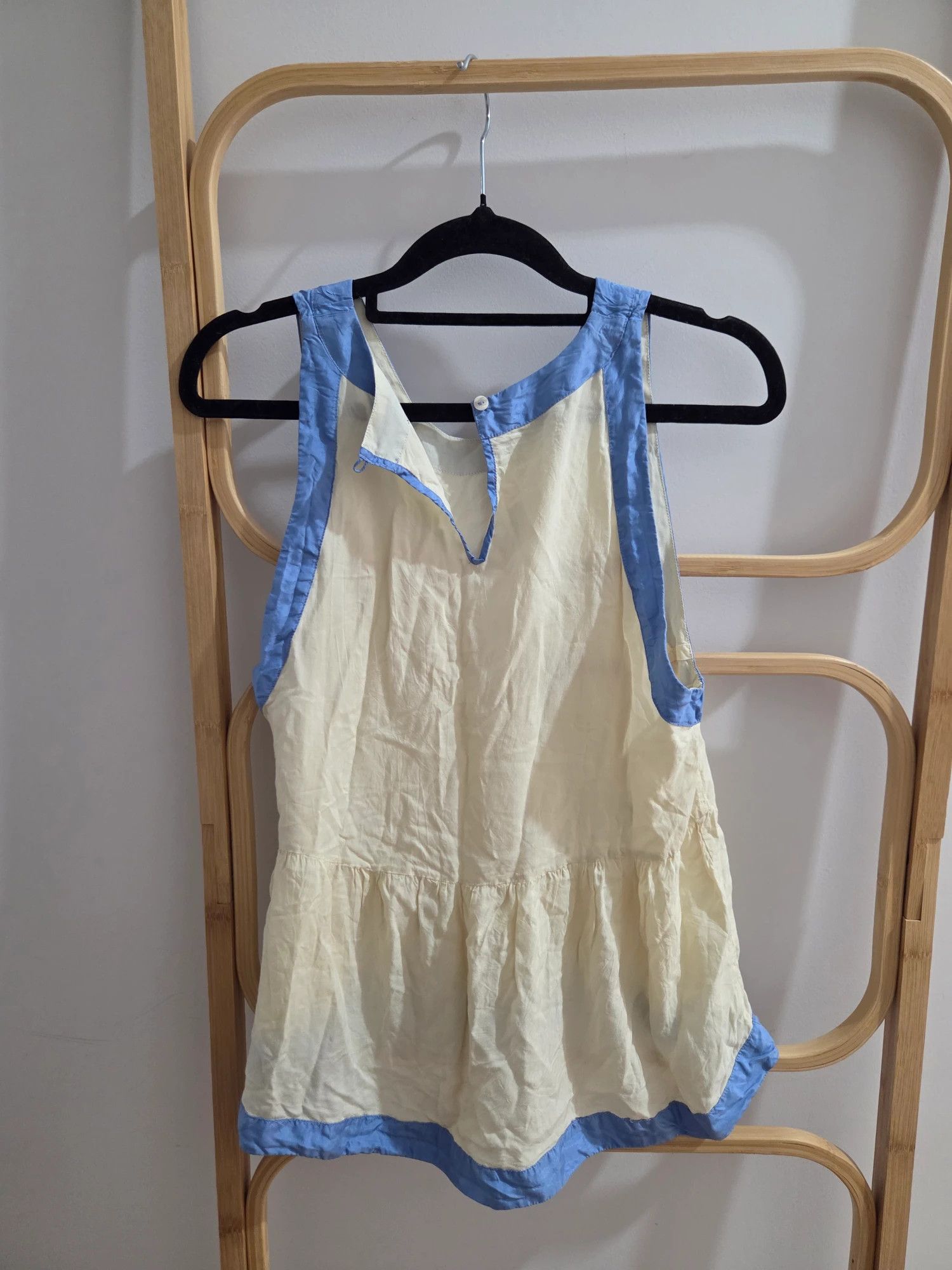 Other Women's Sleeveless Peplum Blouse Top with Keyhole Back, Cream/Off-White Size M / US 6-8 / IT 42-44 - 2 Thumbnail