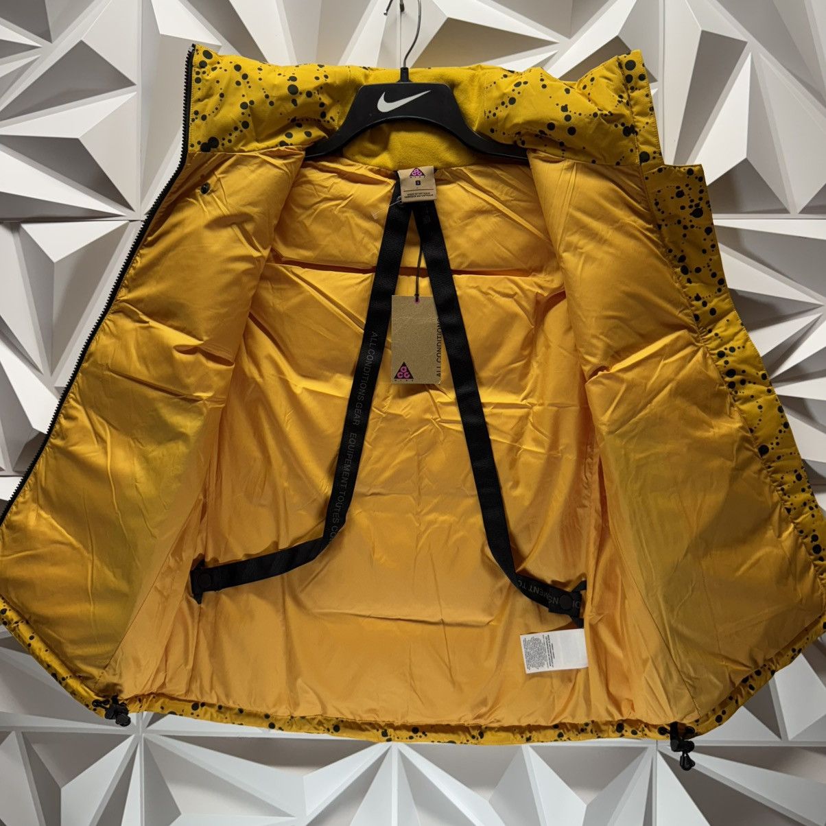 Goretex × Japanese Brand × Nike ACG NikeLab ACG Vest Gore-Tex Yellow Paint Splatter Womens S Size S / US 4 / IT 40 - 4 Thumbnail