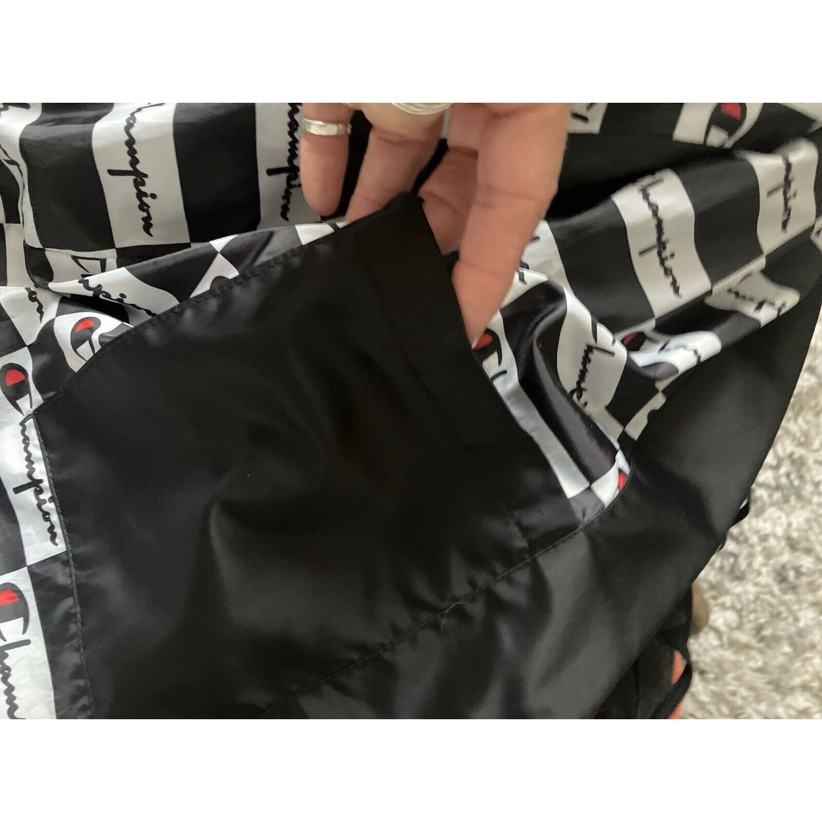 Champion Champion Jacket Black Snap Men’s Med Lightweight with logo Size US M / EU 48-50 / 2 - 10 Thumbnail