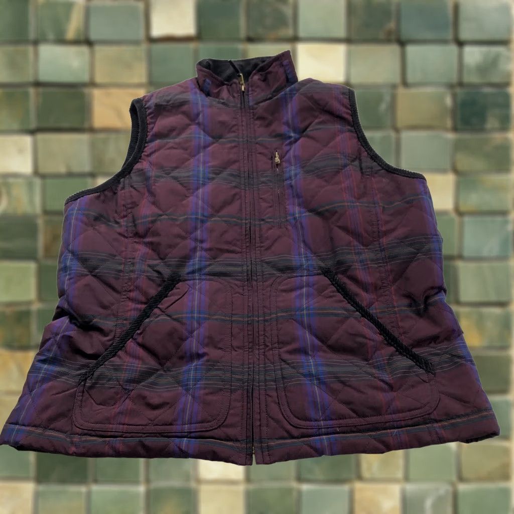 Ralph Lauren Lauren Ralph Lauren Vest Quilted Plaid Zip Corduroy Purple Womens XL Benefit: Preppy, Outdoor, Classic, Designer, Gorpcore, Fall, Spring, Winter Size XL / US 12-14 / IT 48-50 - 1 Thumbnail