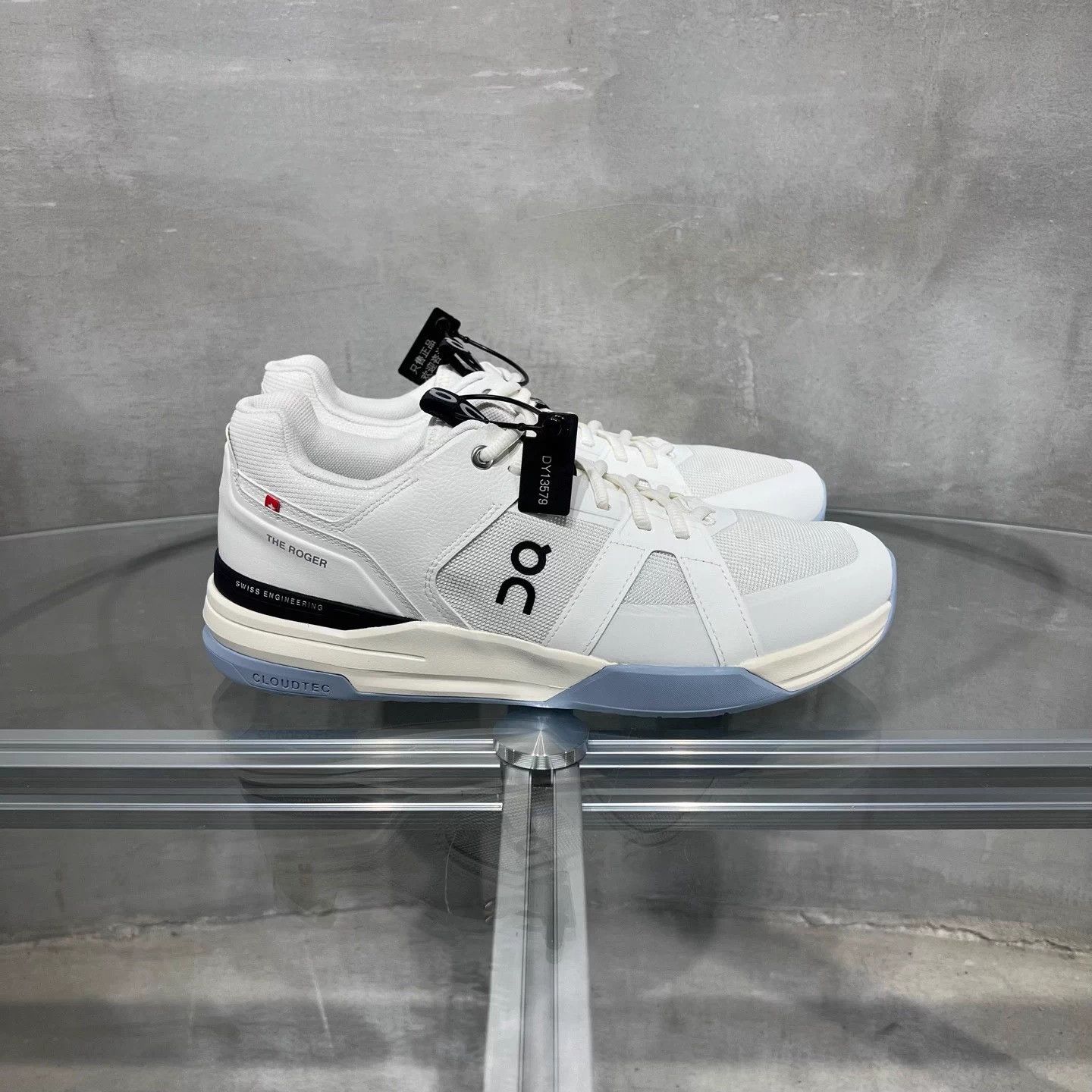 On On Running Shoes White/Blue EUR 43.5 Size US 10.5 / EU 43-44 - 4 Thumbnail