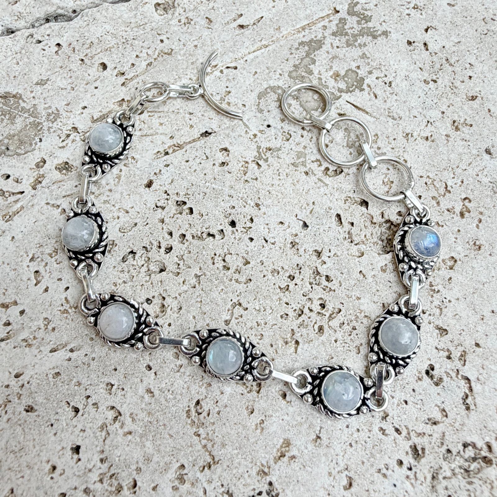 The Unbranded Brand Rainbow Moonstone Link Toggle Bracelet 925 Silver Overlay Size ONE SIZE - 1 Thumbnail