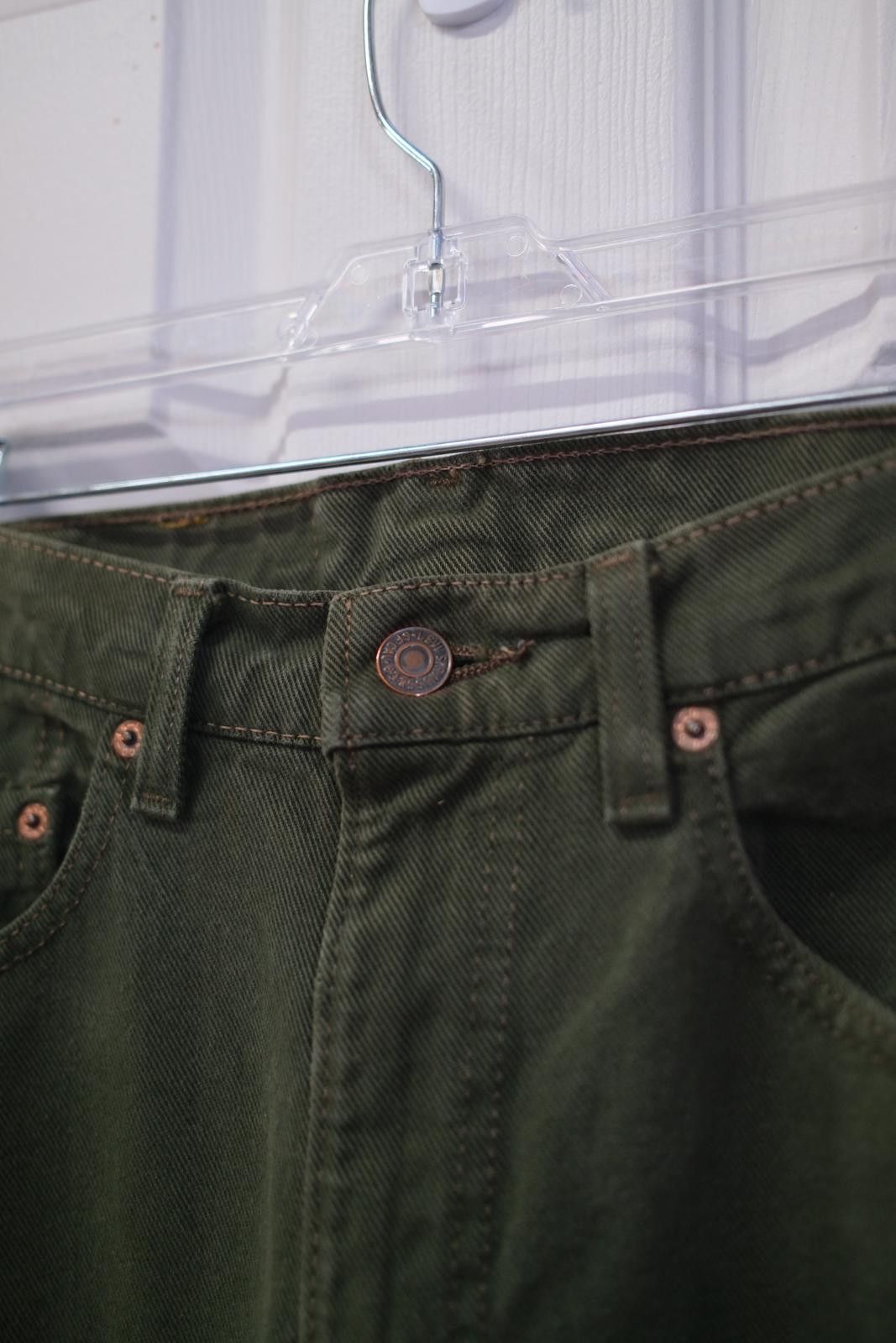 Levi's 90's Levi's 505 Regular Fit Green Straight-Leg-Pant Size 30" / US 8 / IT 44 - 4 Thumbnail