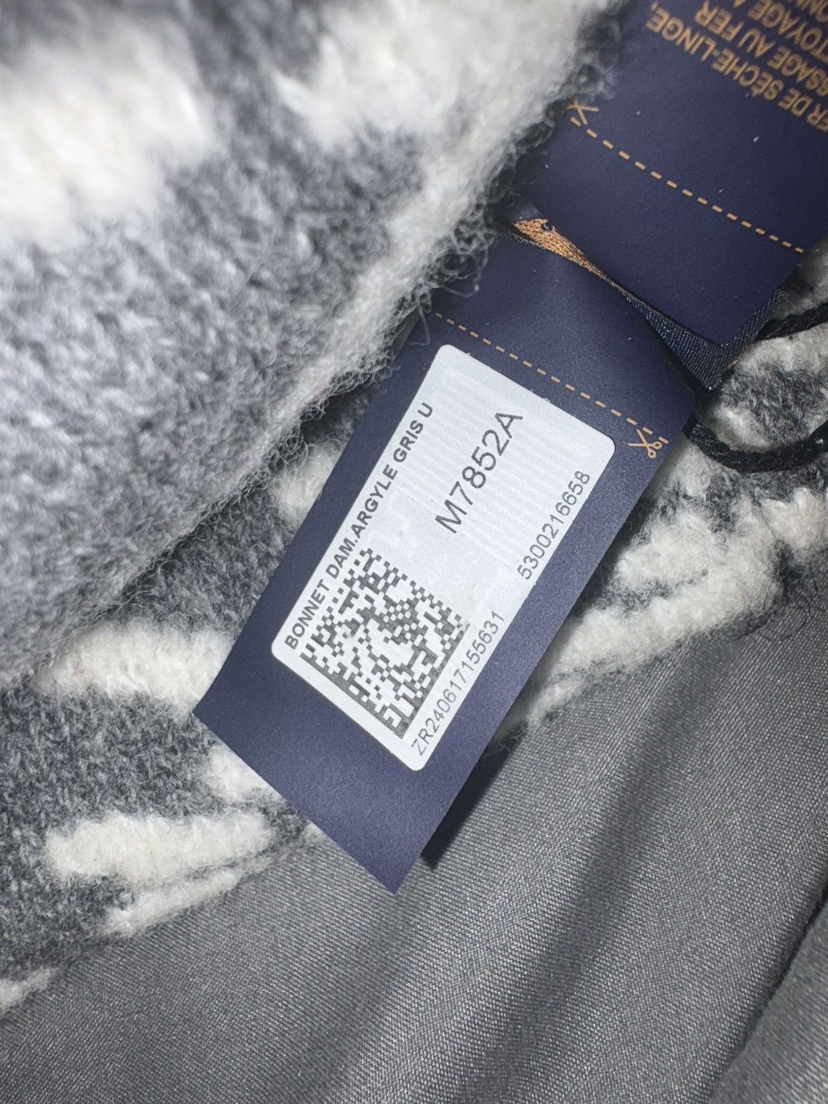Louis Vuitton Louis Beanie Size ONE SIZE - 4 Thumbnail