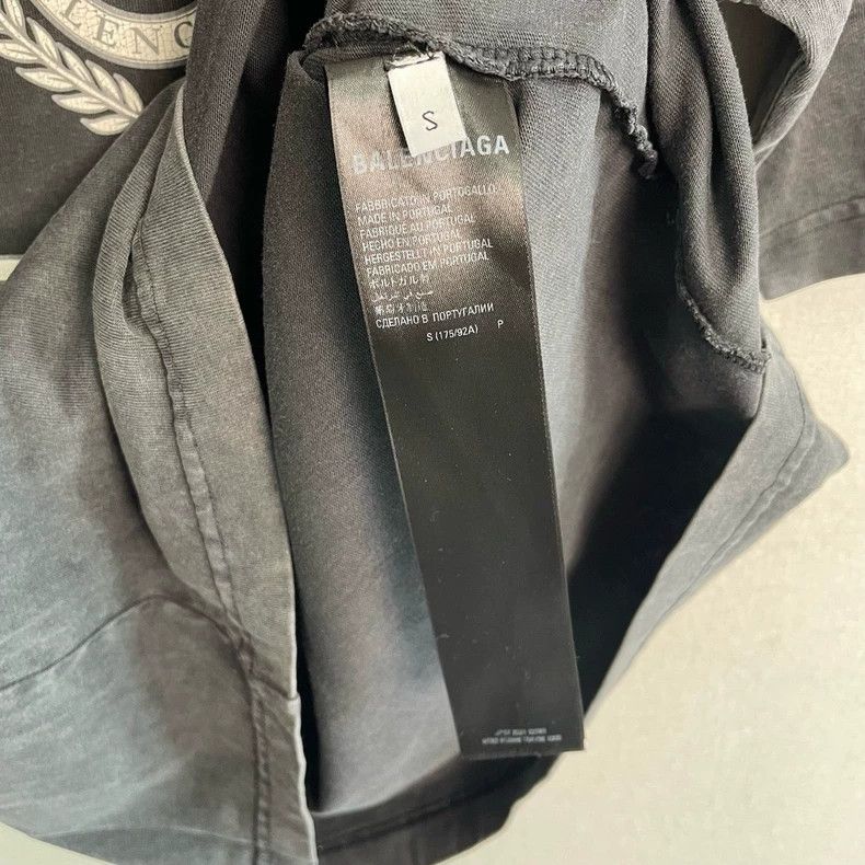 Balenciaga Balenciaga Washed Distressed Wheat Letter Short Sleeve Size US S / EU 44-46 / 1 - 4 Thumbnail
