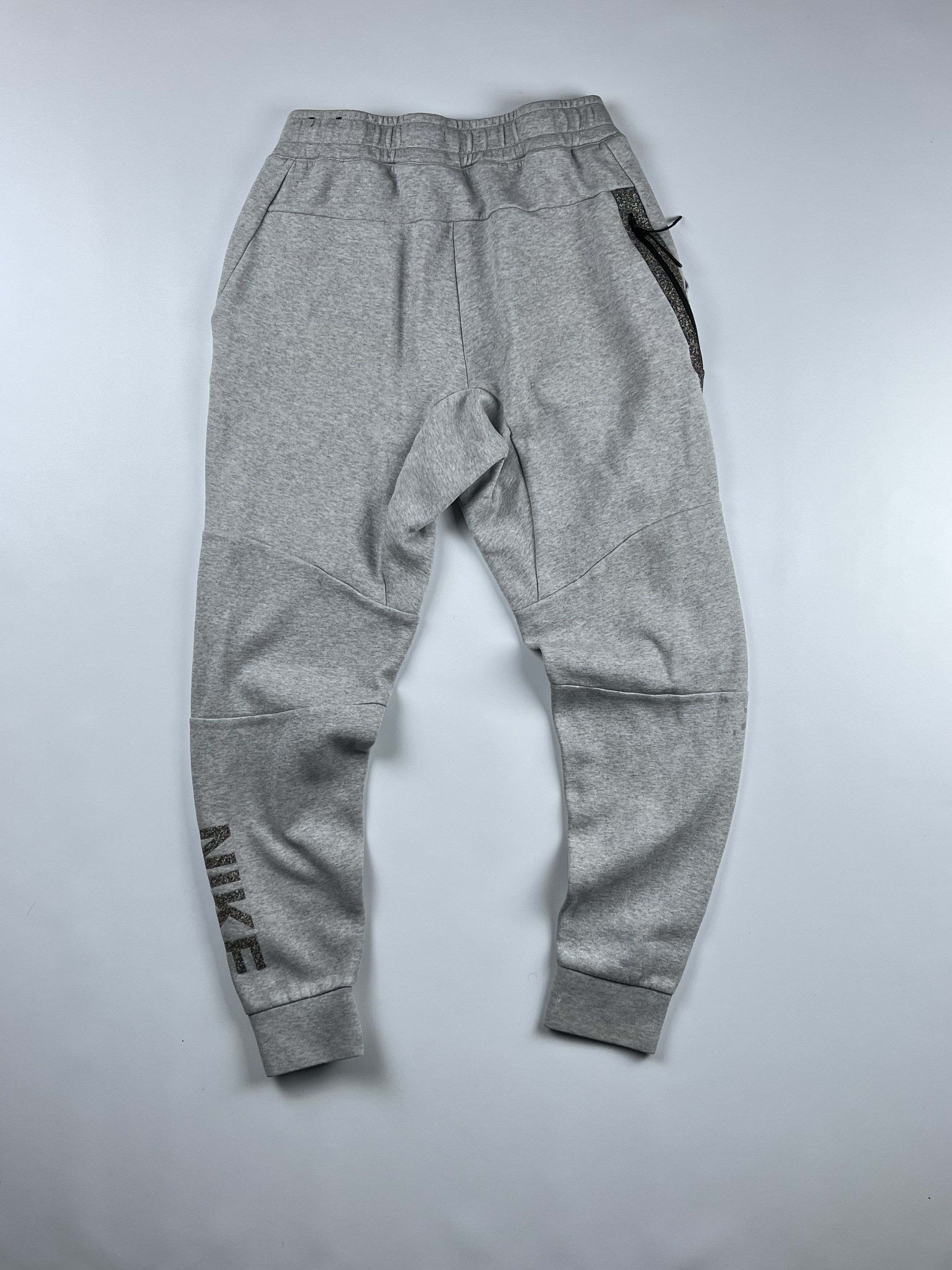 Nike Nike Tech Fleece Pants Size US 31 - 7 Thumbnail