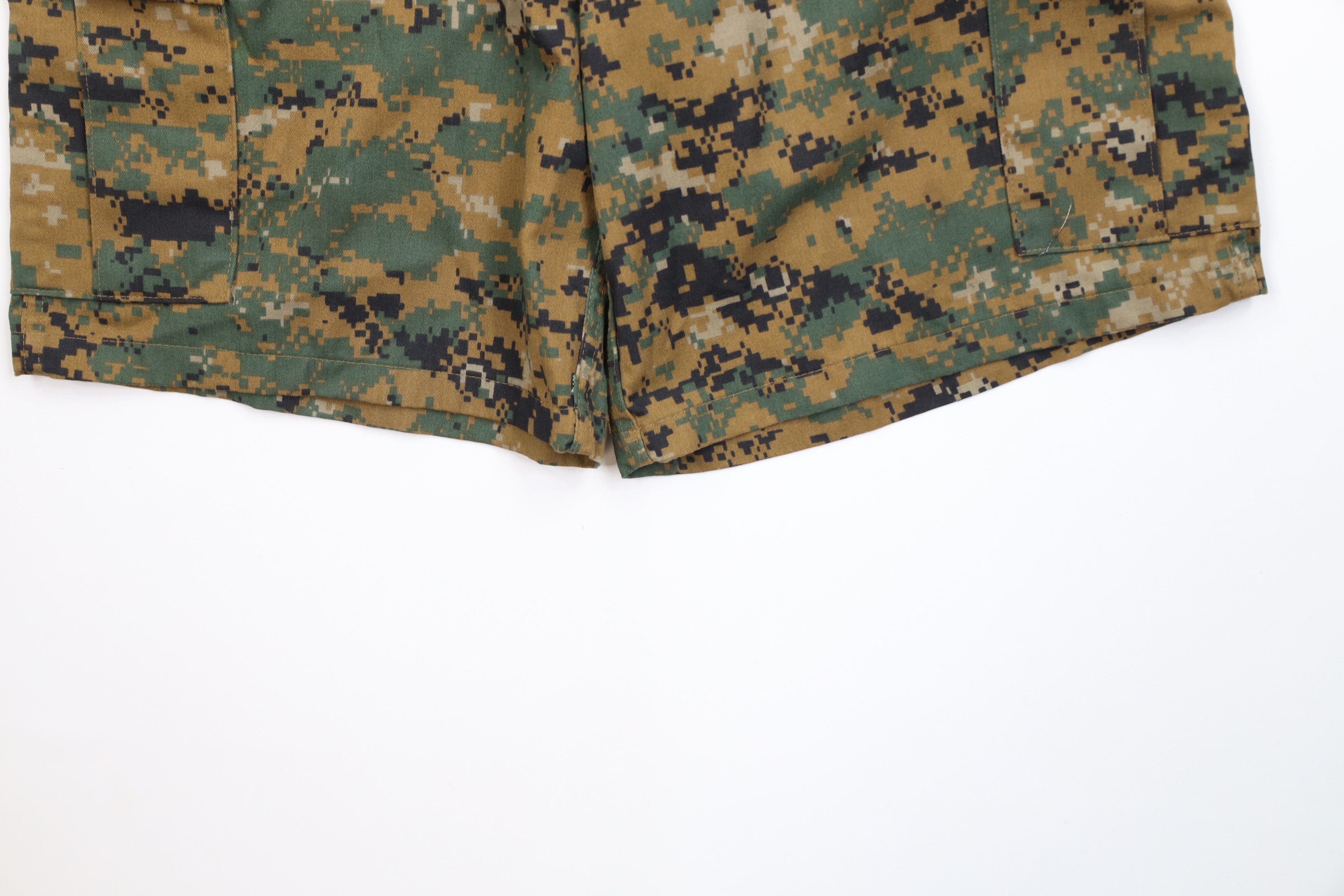 Vintage Vintage Streetwear Fly Digi Camouflage Military Cargo Shorts Size US 32 / EU 48 - 4 Thumbnail