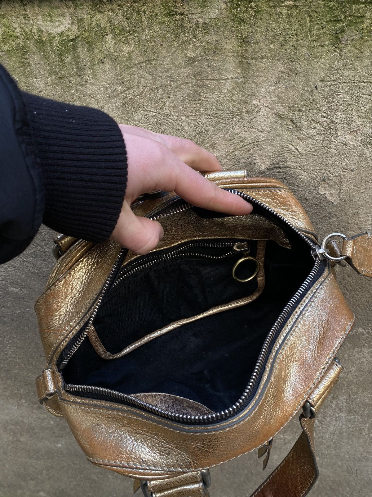 Chloe Vintage Leather Multipocket Y2K Handbag