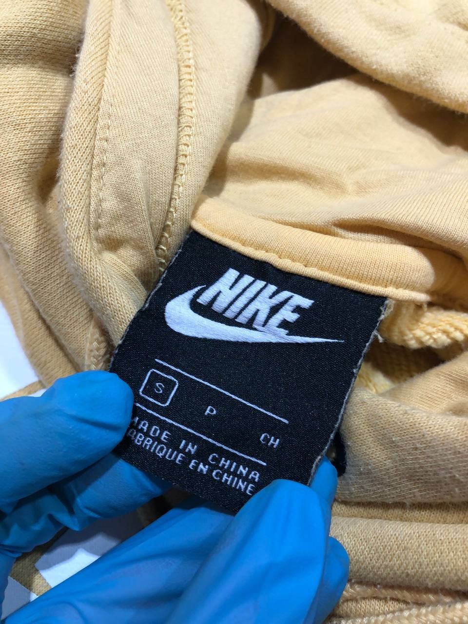 Nike Nike Yellow Fleece Hoodie Big Center Swoosh Logo Size US S / EU 44-46 / 1 - 2 Thumbnail