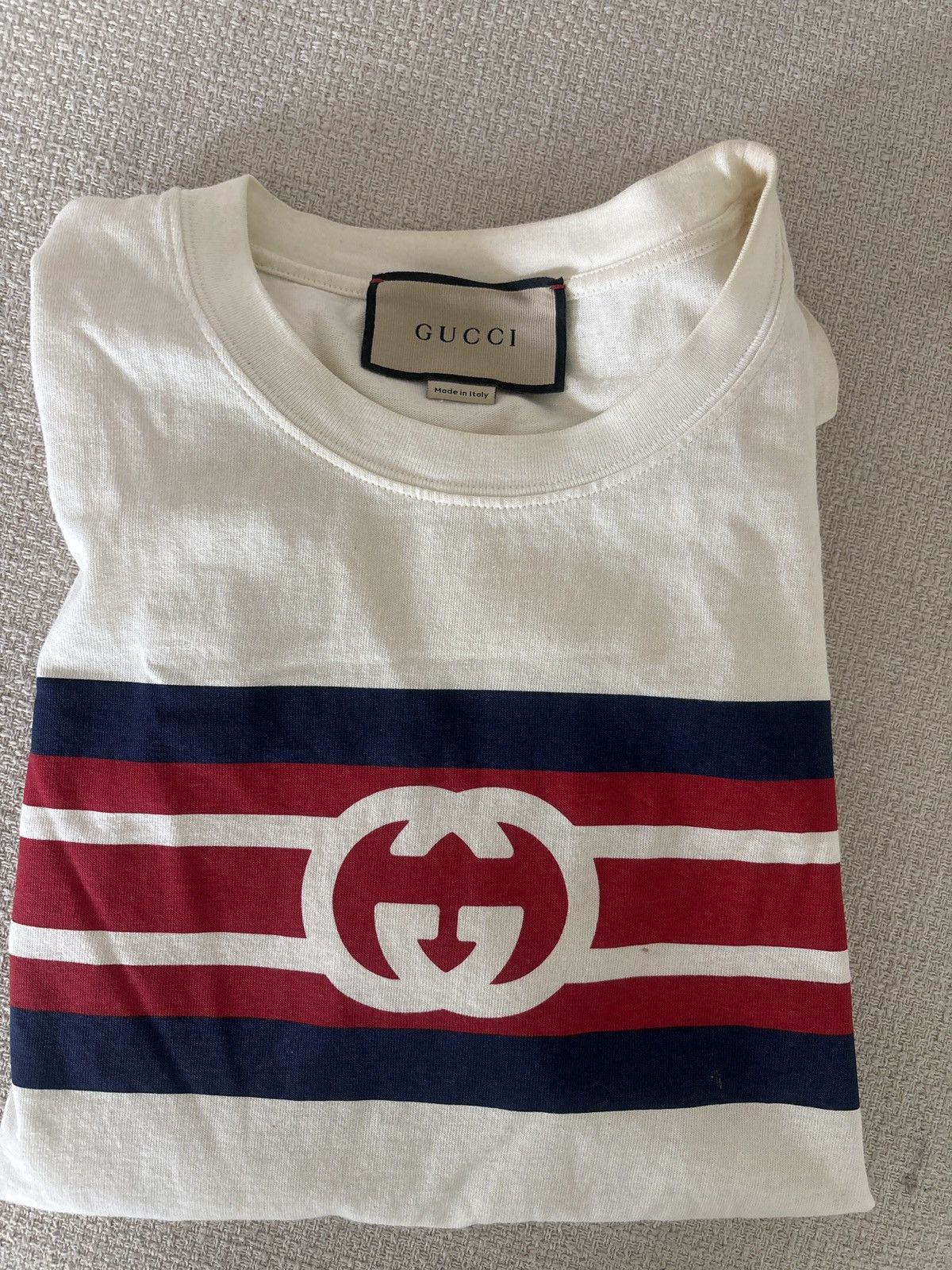 Gucci graphic t