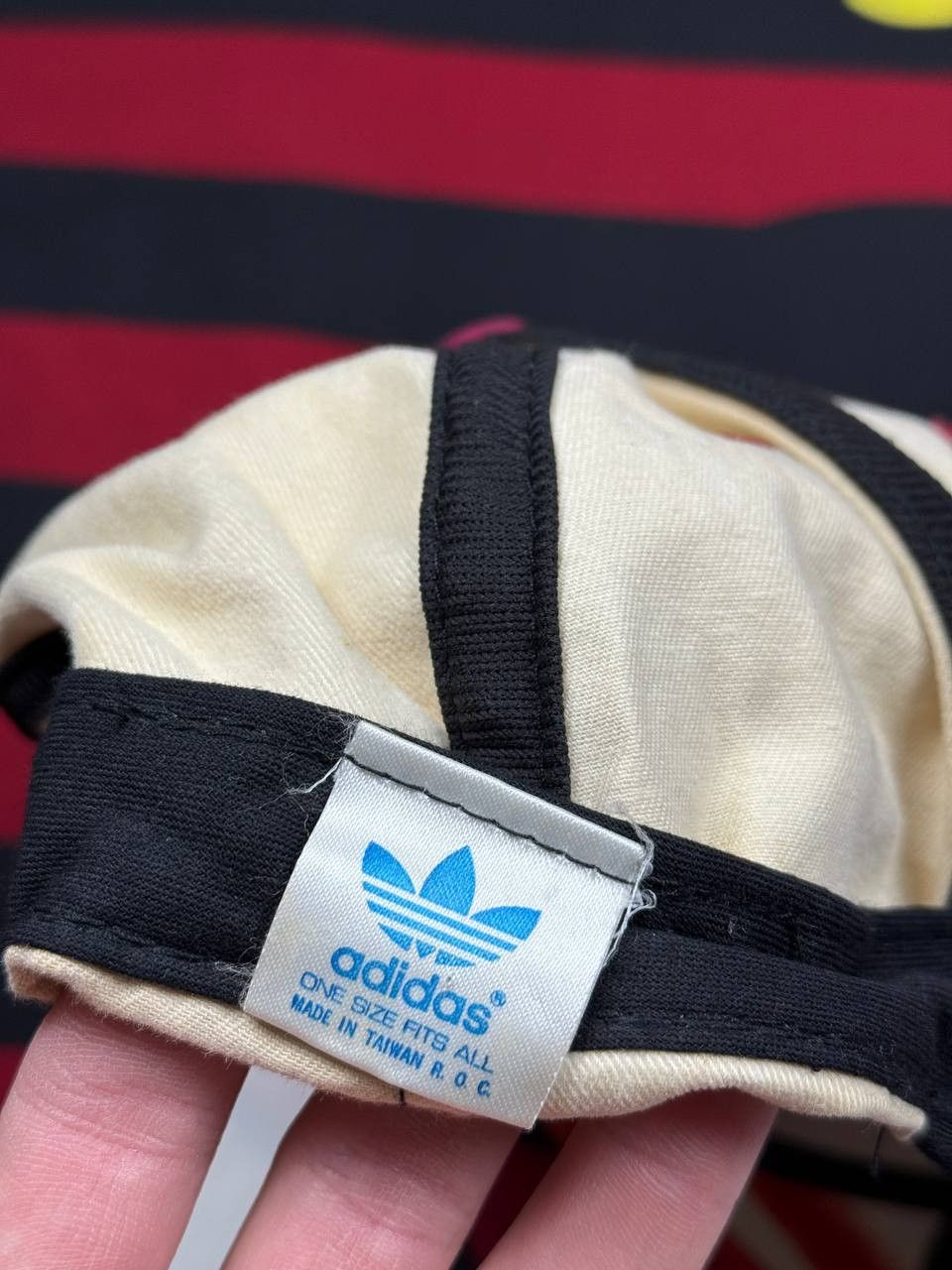 Adidas Vintage 80s Adidas reversed cap Size OS Size ONE SIZE - 2 Thumbnail