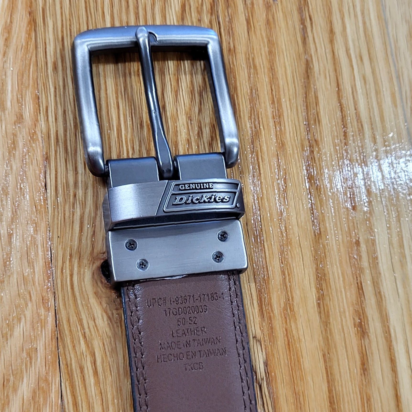 Dickies Dickies Reversible Leather Belt Men 50/52 Brown Black Brushed Nickel Buckle Dress Belt Size ONE SIZE - 4 Thumbnail