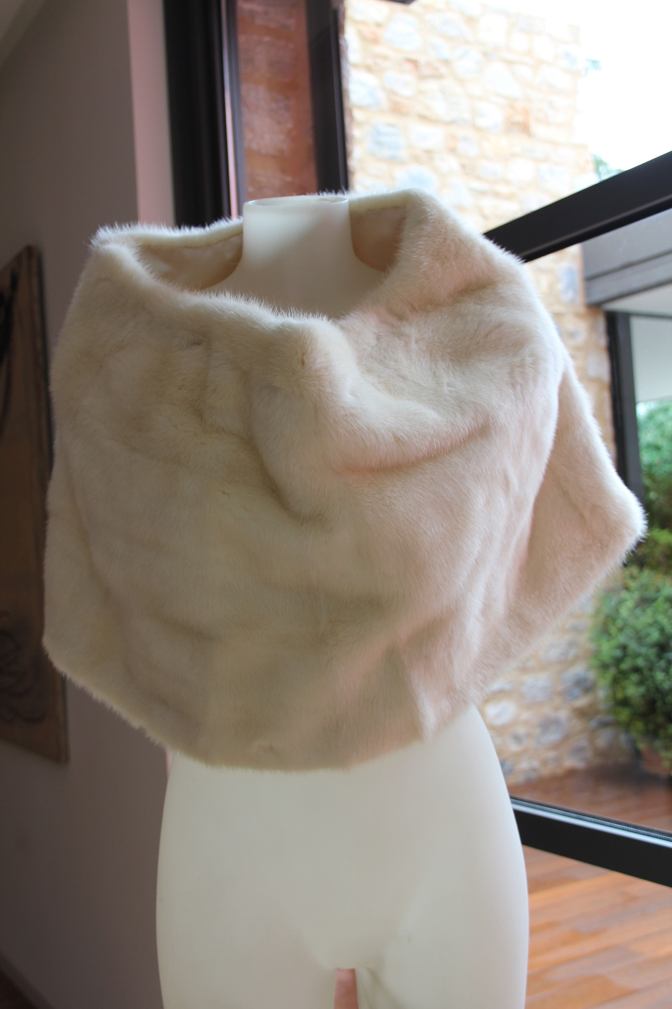 Versace Mink Halter Fur Top Versace Size M / US 6-8 / IT 42-44 - 2 Thumbnail