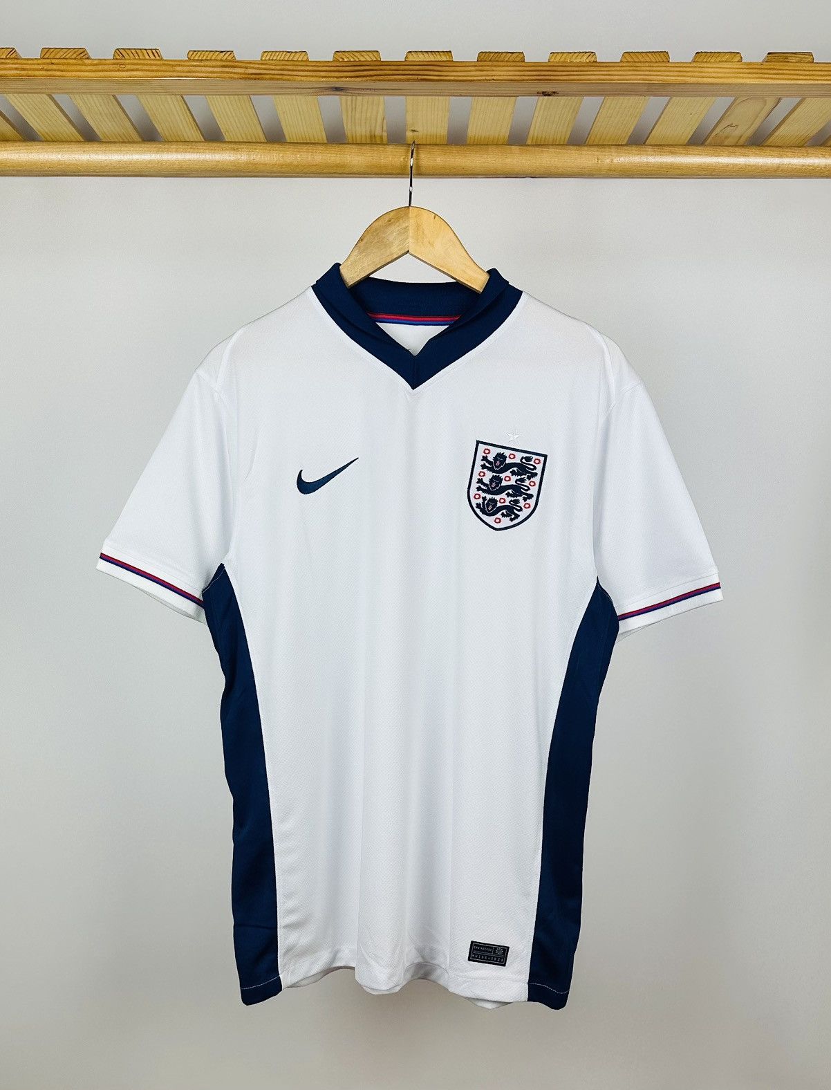 Nike England 2020 Nike Football Jersey Home T-Shirt Size US XL / EU 56 / 4 - 1 Thumbnail