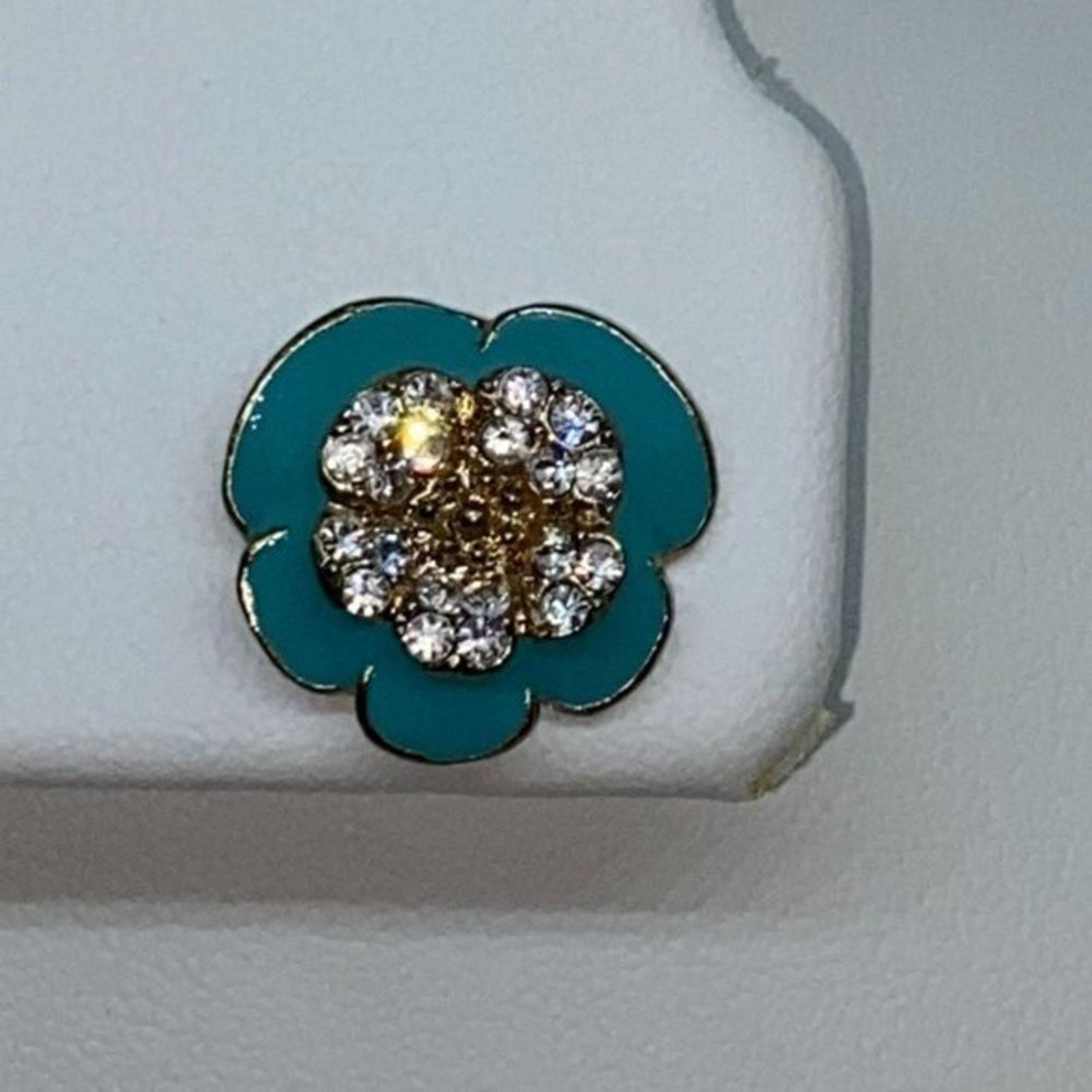 Handmade Gold-Tone Blue Clear Rhinestone Flower Stud Earrings Size ONE SIZE - 3 Thumbnail