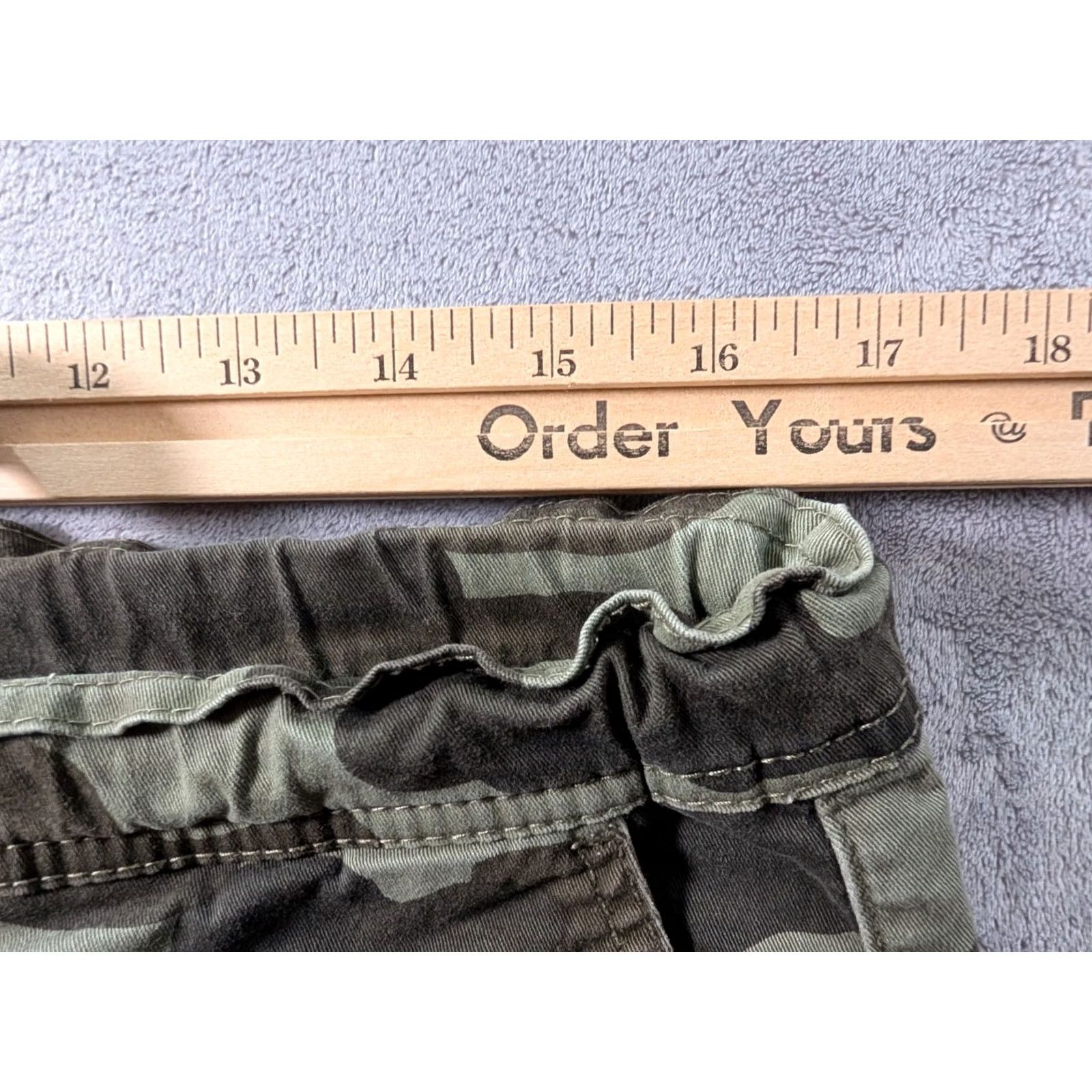 Vintage American Rag Camouflage Pants Green Men's Medium Tapered Drawstring Pull On Jeans Jogger Casual Everyday Pant Size US 30 / EU 46 - 3 Thumbnail