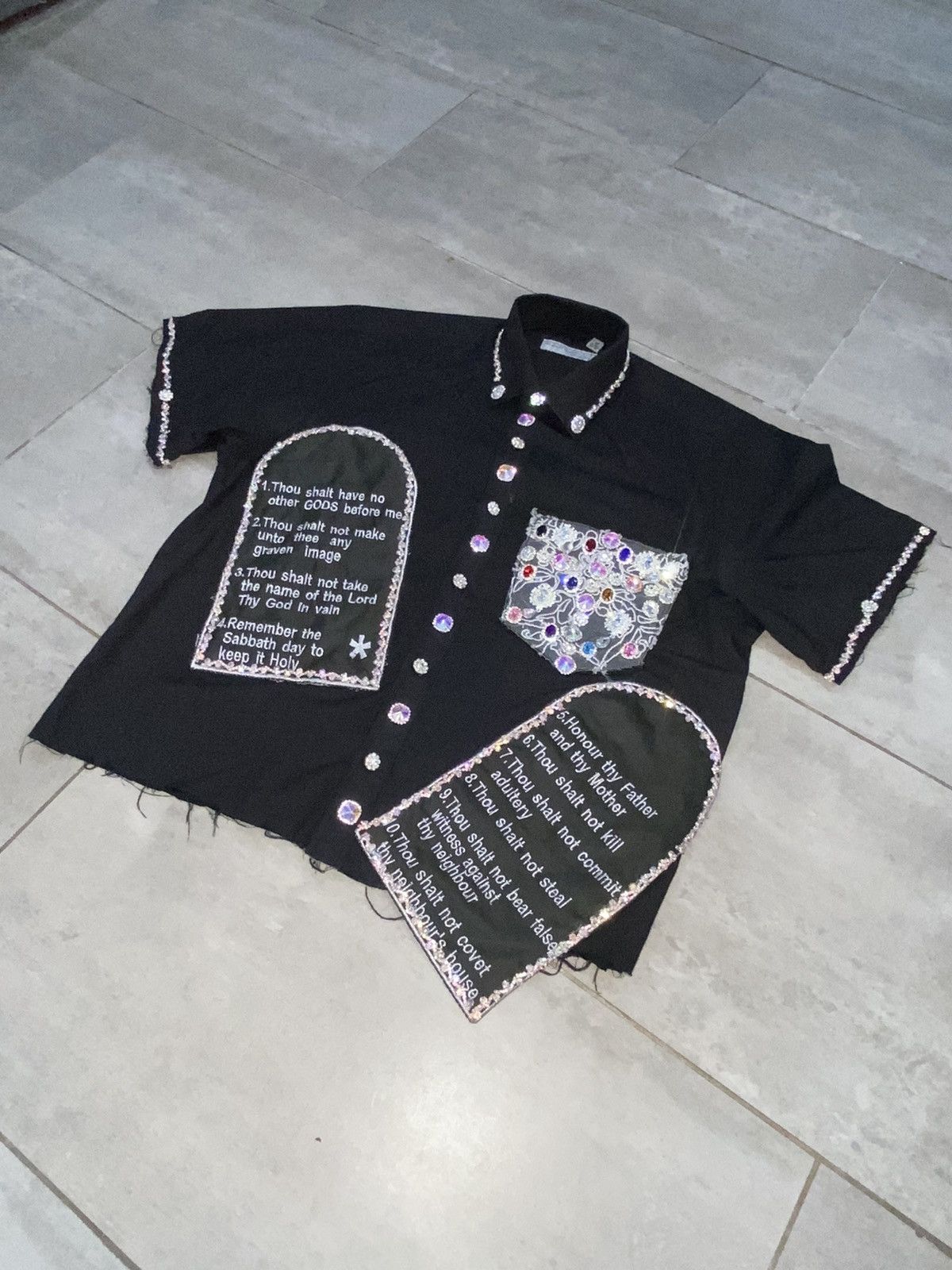 Japanese Brand Jeweled DECALOUGE 💎 Short sleeve button up SAMPLE Size US M / EU 48-50 / 2 - 1 Thumbnail