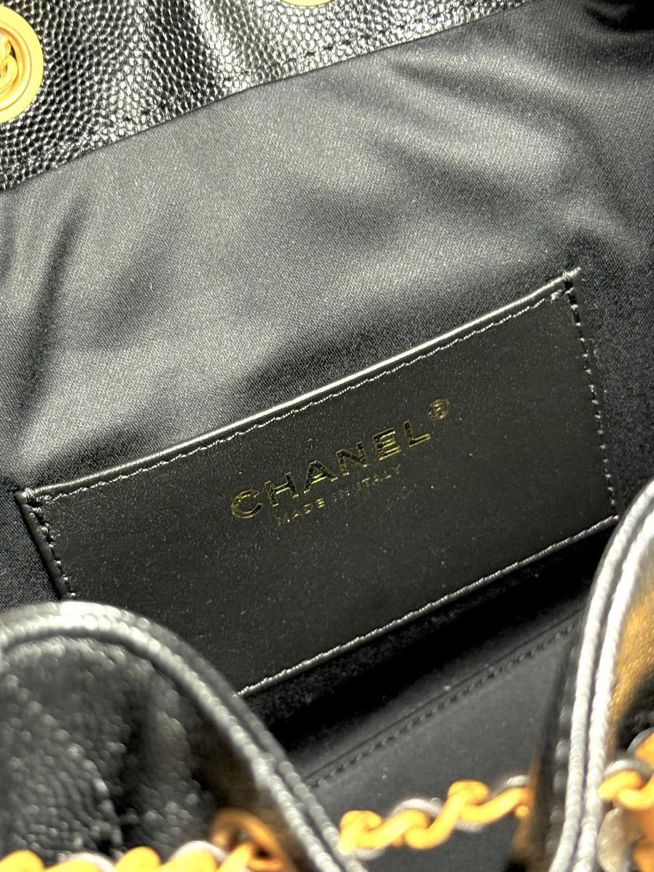 Chanel Chanel 25 Small Handbag Size ONE SIZE - 6 Thumbnail