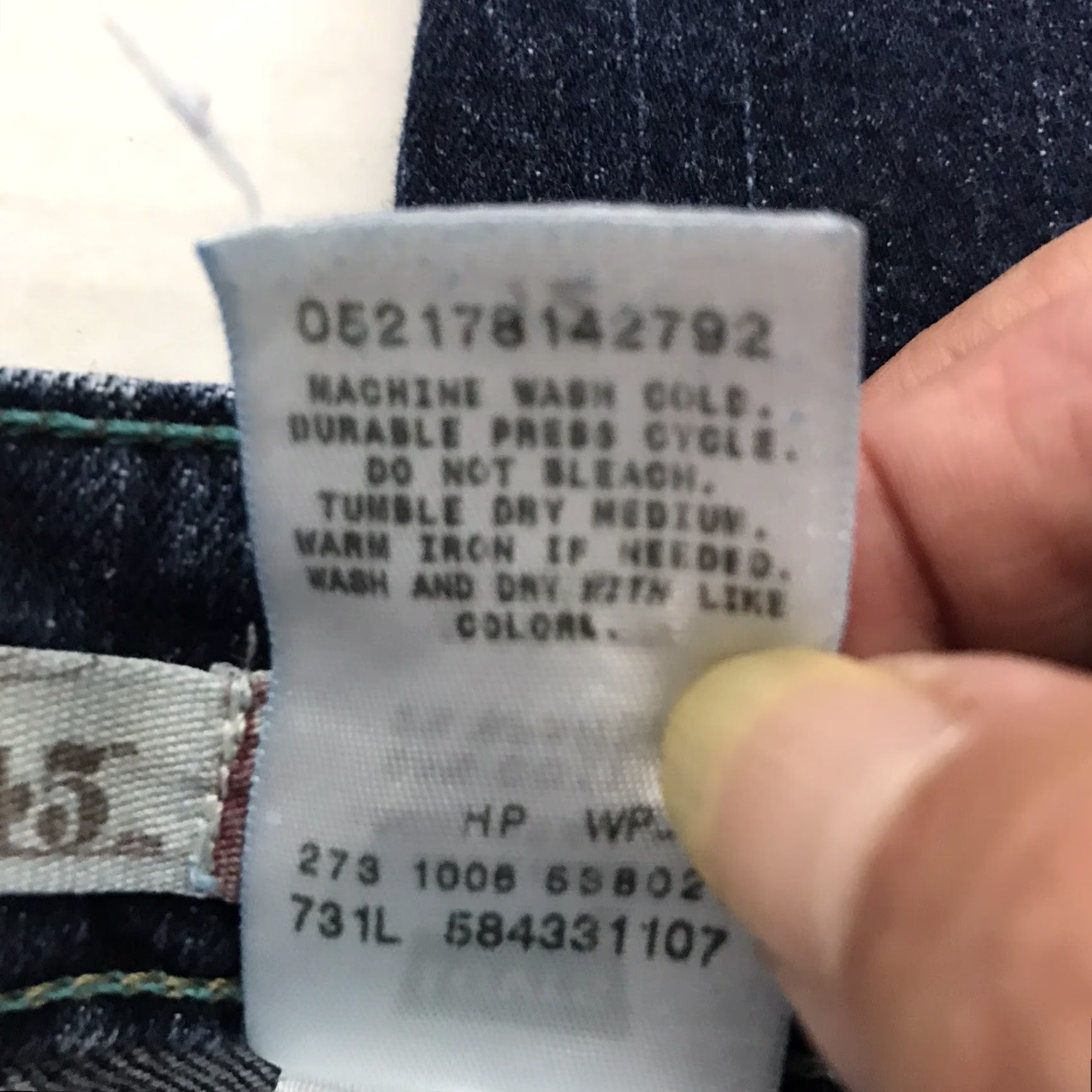 Levi's Levi's 545 Low Rise Skinny Capris Womens Size 12 Blue Denim Size ONE SIZE - 4 Thumbnail