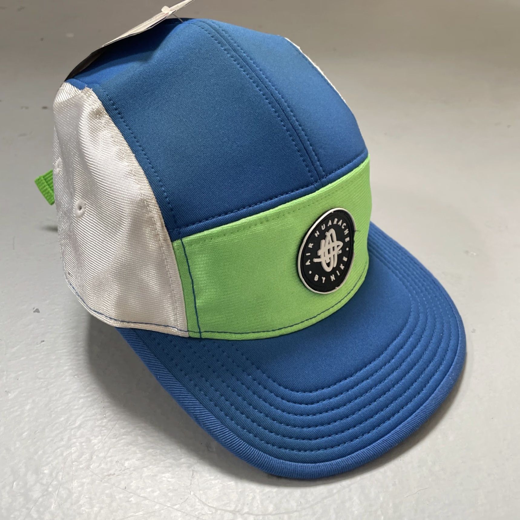 Nike Nike 2014 AW84 Air Huarache 5-Panel Running Training SAMPLE NWT Cap Hat Unisex Adults One Size Multicolor Size ONE SIZE - 2 Thumbnail