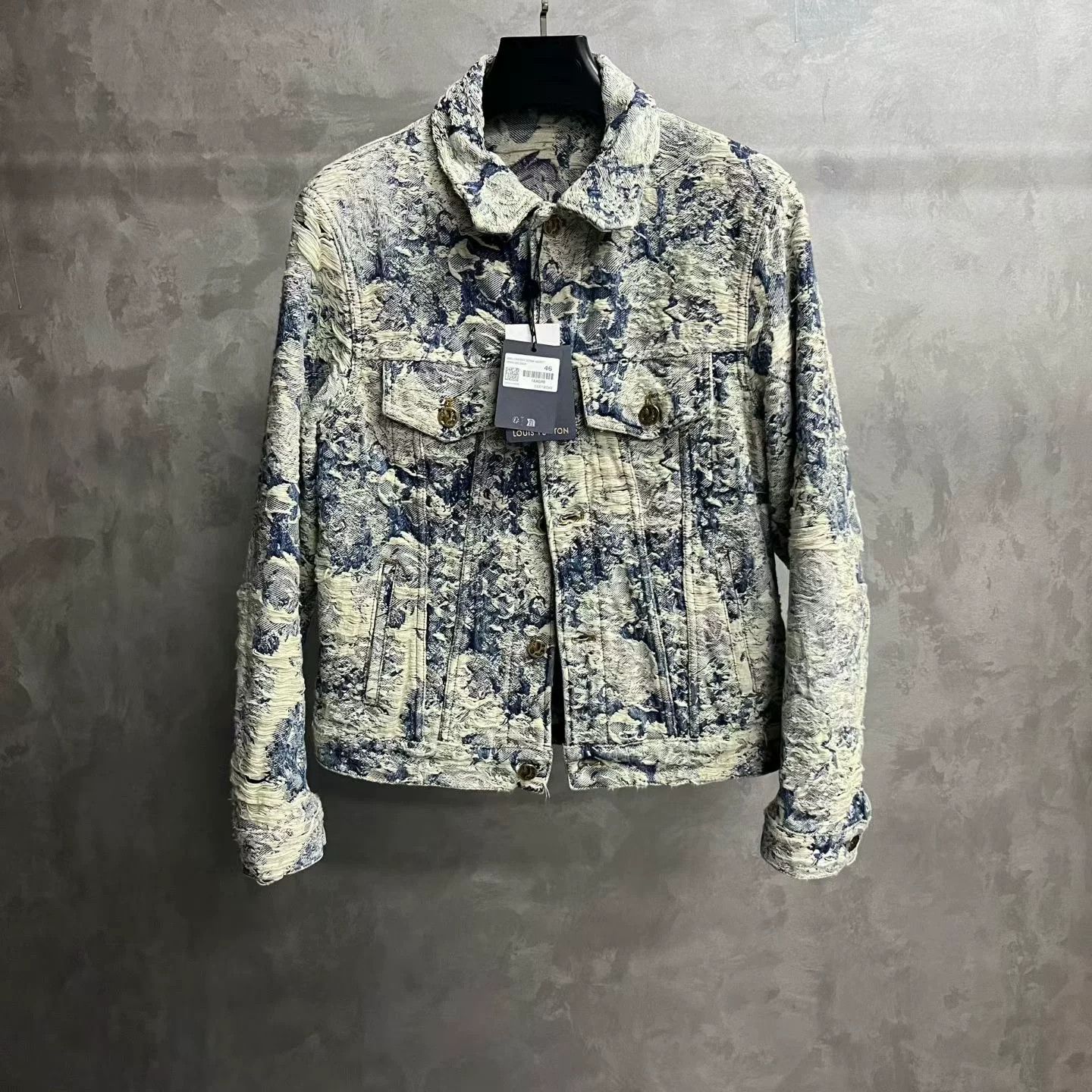 Louis Vuitton Louis Vuitton Blue Designer Casual Size XXL / US 16-18 / IT 52-54 - 1 Thumbnail