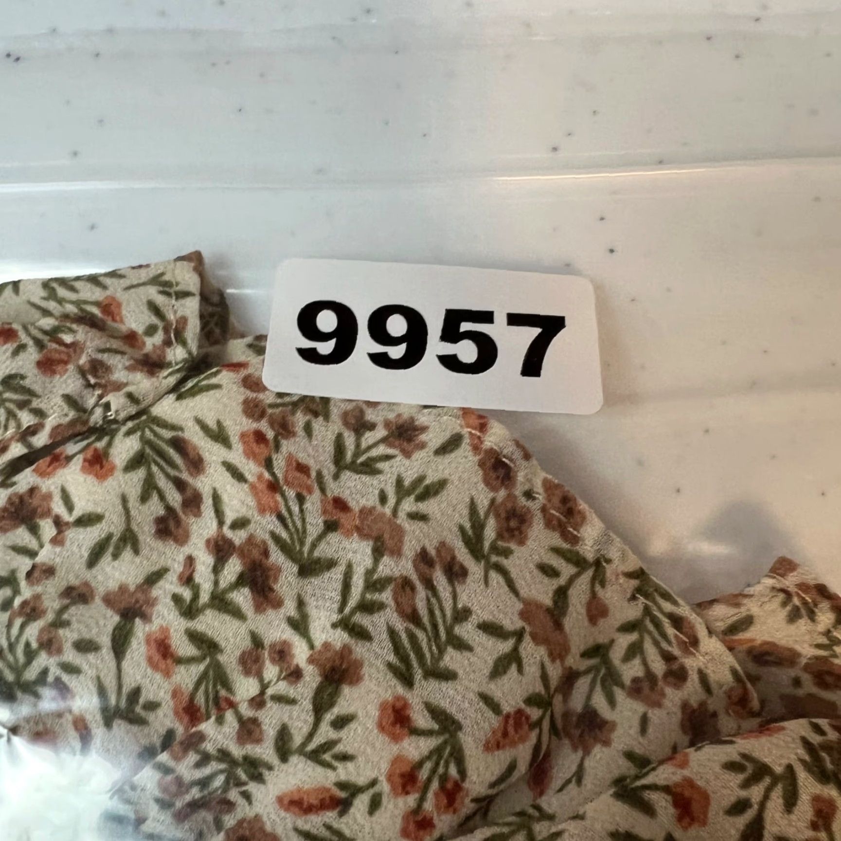 Vintage VINTAGE Dress Forum Womens Small Floral A-Line Beige Skirt 100% Polyester Size 28" / US 6 / IT 42 - 8 Thumbnail