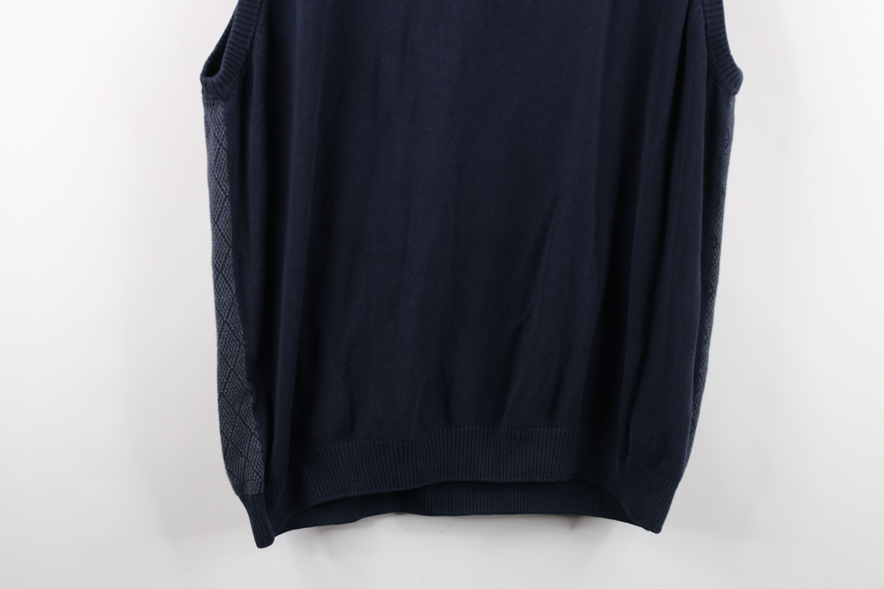 Vintage Vintage 90s Streetwear Diamond Knit V-Neck Sweater Vest Size US XL / EU 56 / 4 - 11 Thumbnail