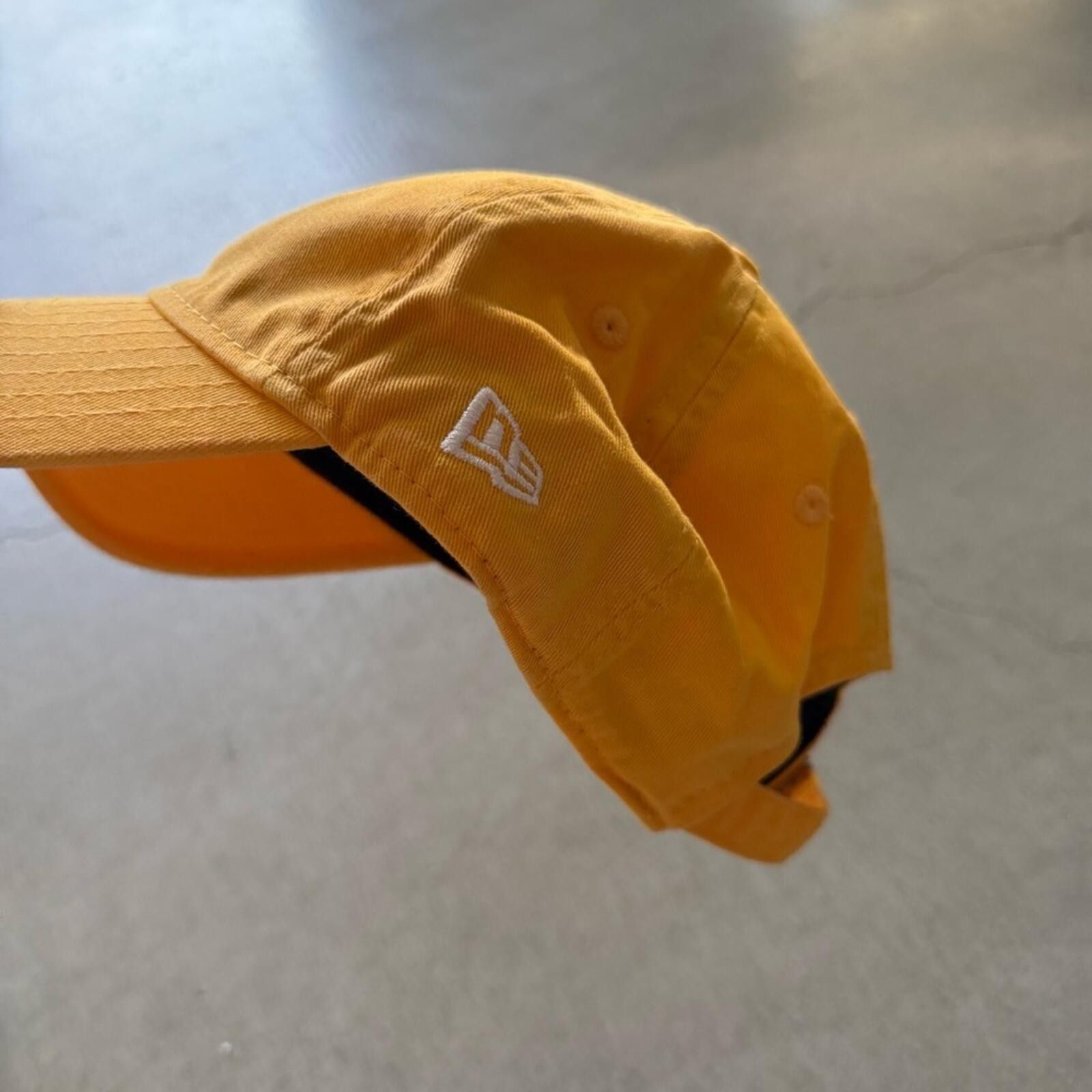New Era New Era / LA Lakers Rhinestone Cap / Gold Size ONE SIZE - 7 Thumbnail