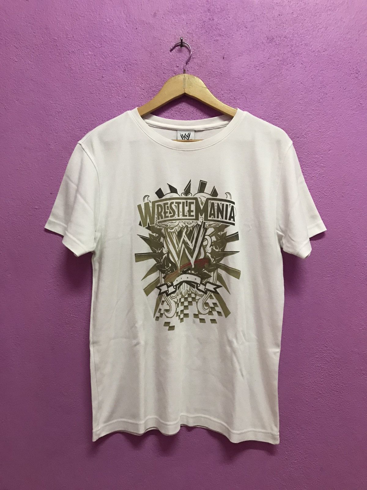 image of Wwe Wrestle Mania T-Shirts Size M in White, Men's